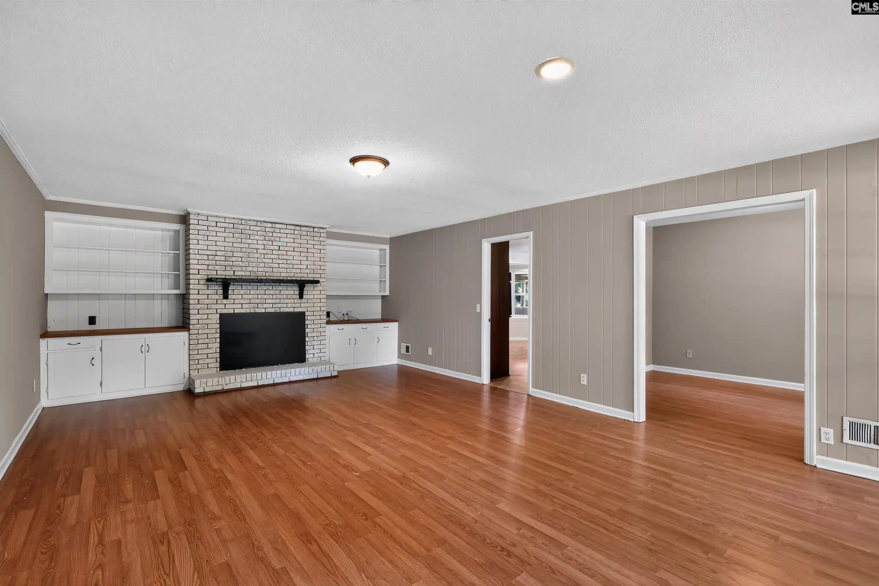 Photo 2 of Single family home for sale at 119 Charing Cross, Irmo, SC 29063 | MLS# 637829 | Listing updated on 2026-08-28