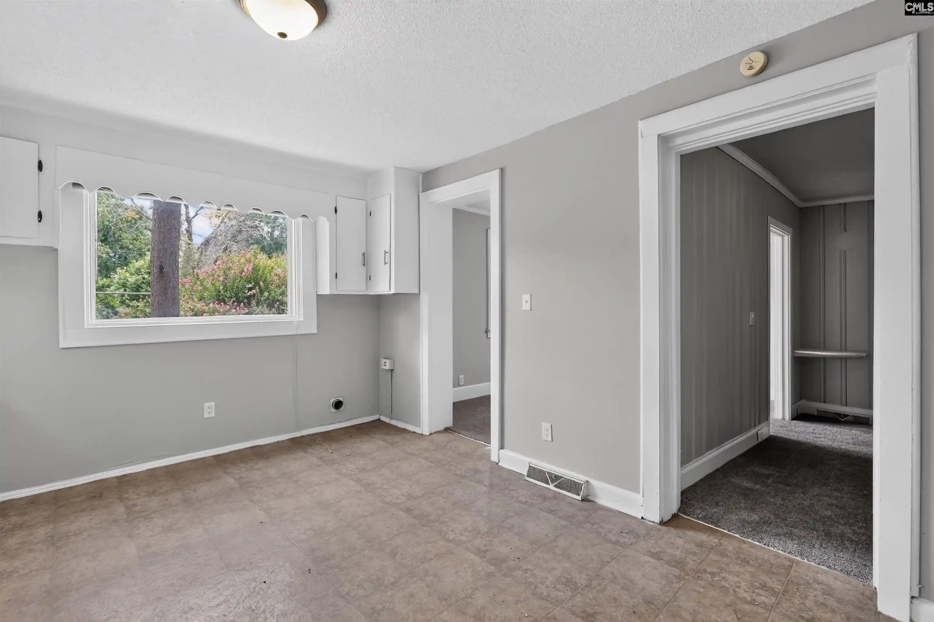 Photo 3 of Sale Pending at 744 Rosedale Arch, Columbia, SC 29203 | MLS# 637836 | Listing updated on 2026-08-28