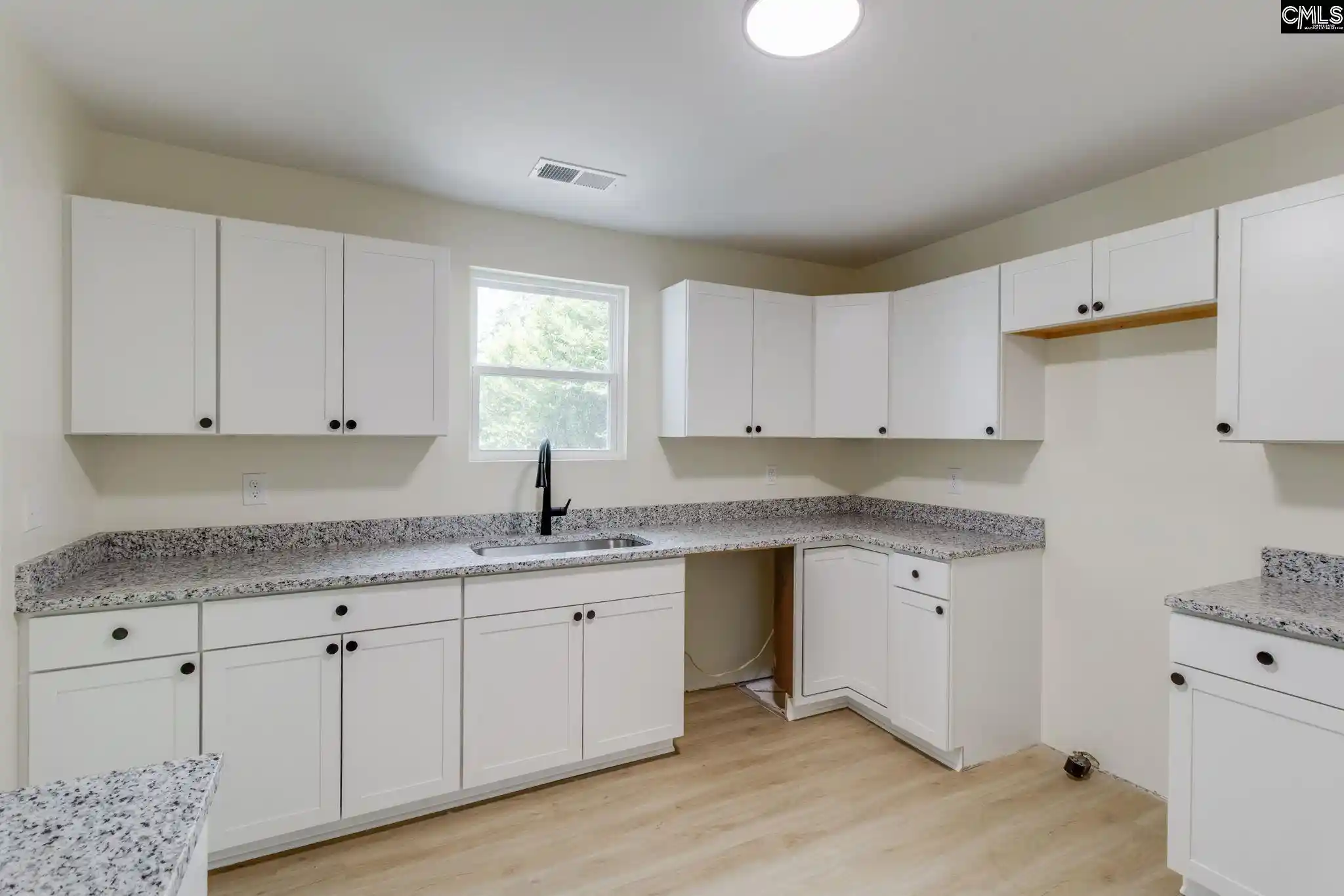Photo 3 of Single family home for sale at 2808 Edison, Columbia, SC 29204 | MLS# 637865 | Listing updated on 2026-09-16