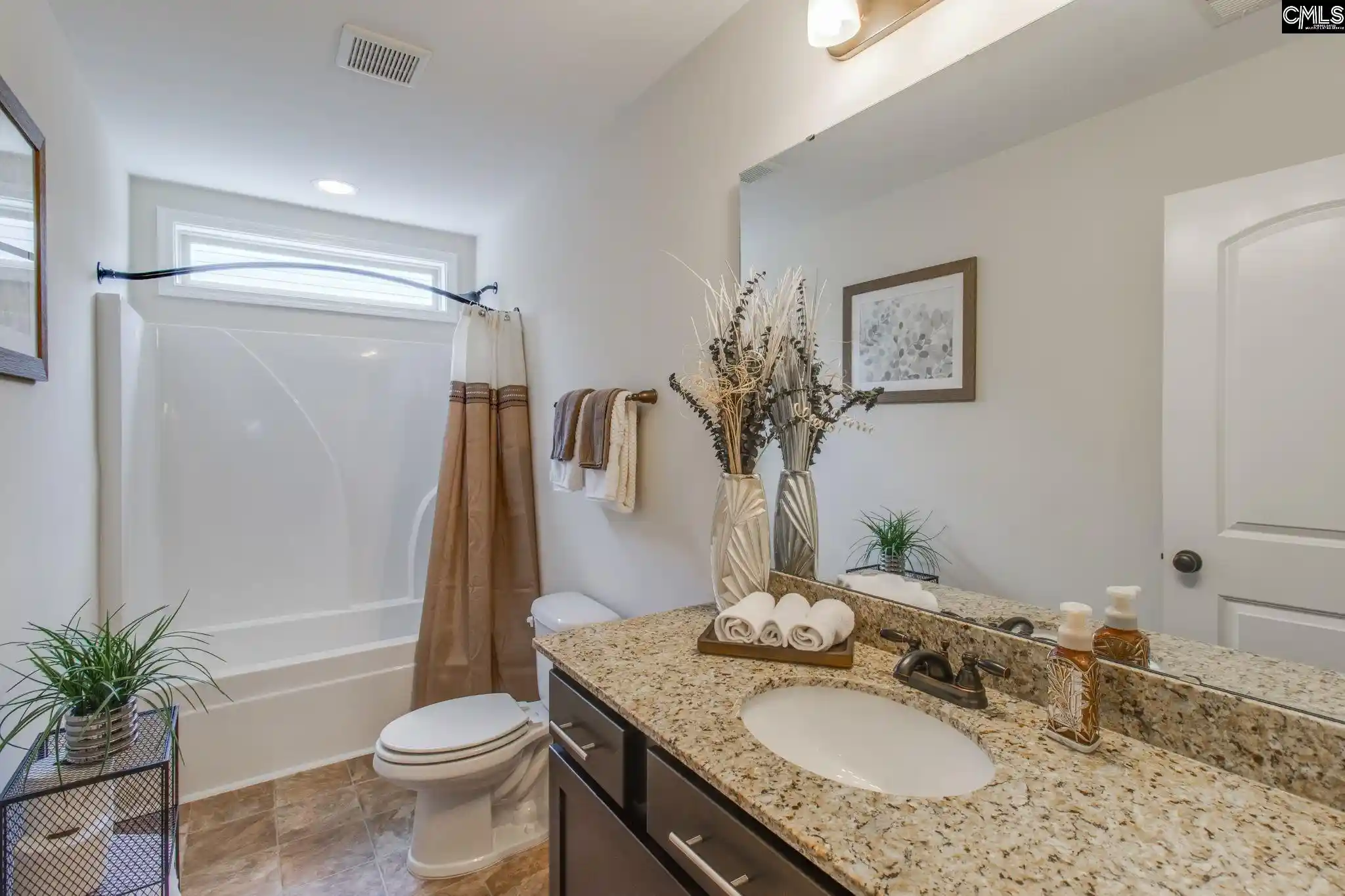 Photo 5 of Sale Pending at 353 Glen Dornoch, Blythewood, SC 29016 | MLS# 637901 | Listing updated on 2026-07-30