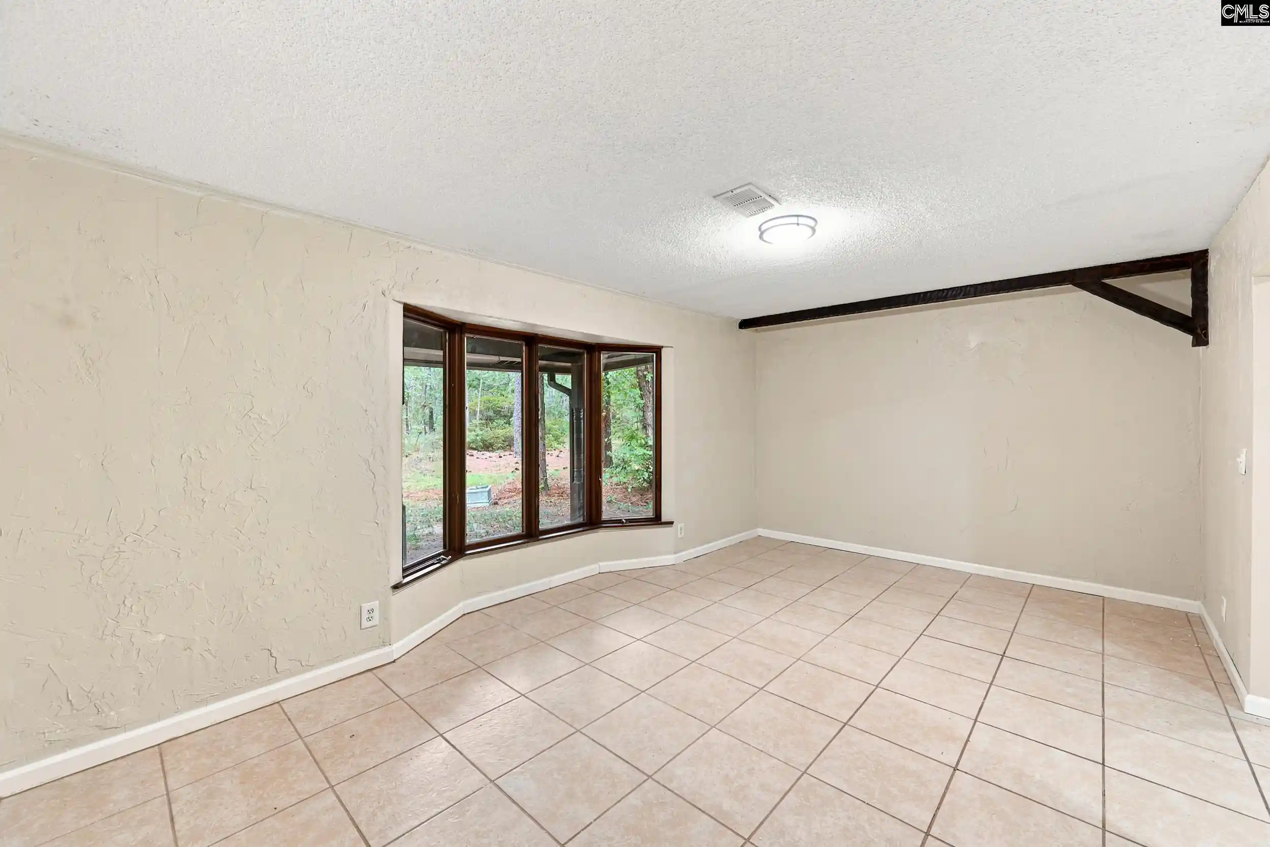 Photo 5 of Single family home for sale at 947 Ben Franklin, Gilbert, SC 29054 | MLS# 637928 | Listing updated on 2026-09-03