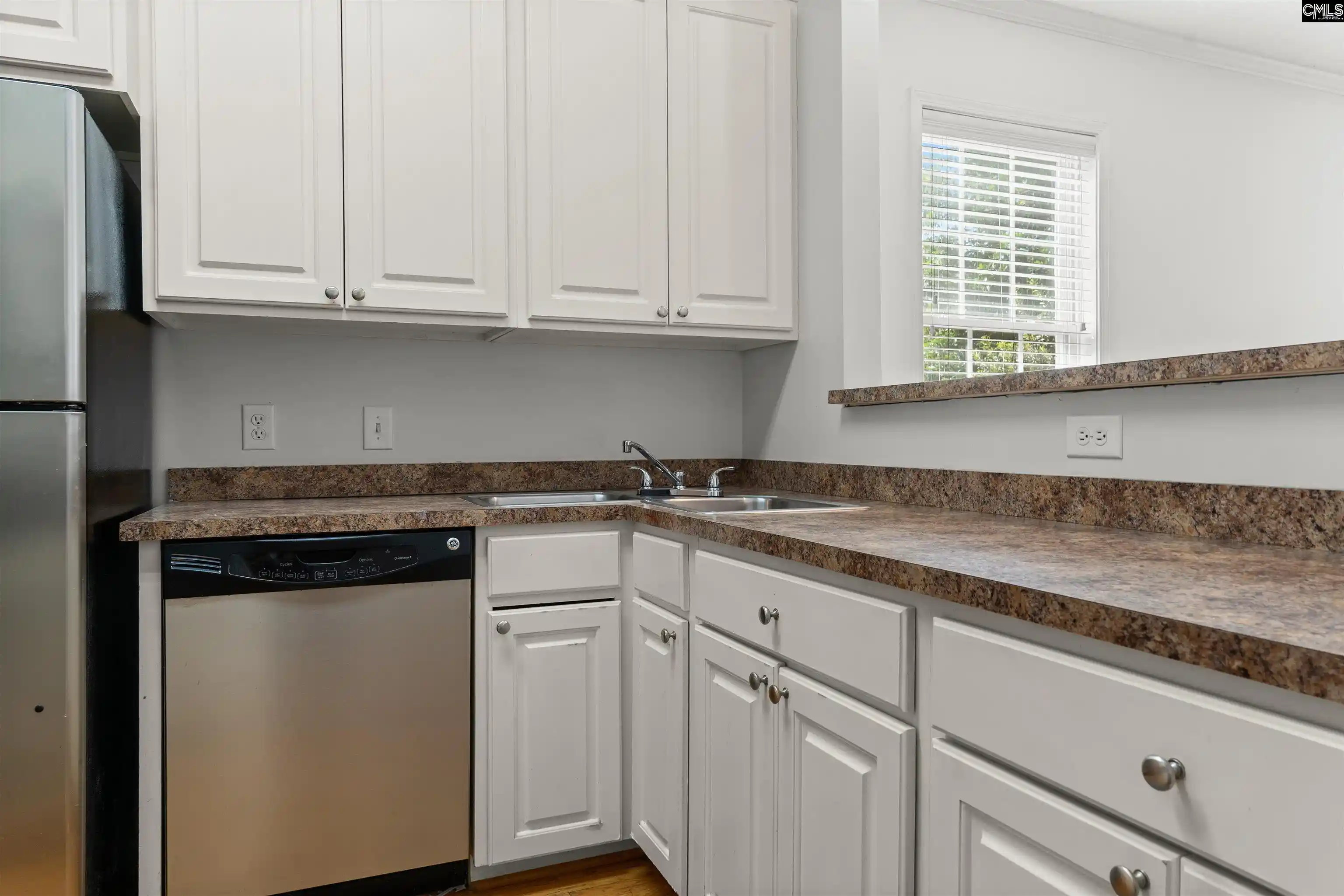 Photo 3 of Townhouse for sale at 399 Wormwood, Columbia, SC 29209 | MLS# 637987 | Listing updated on 2026-08-29