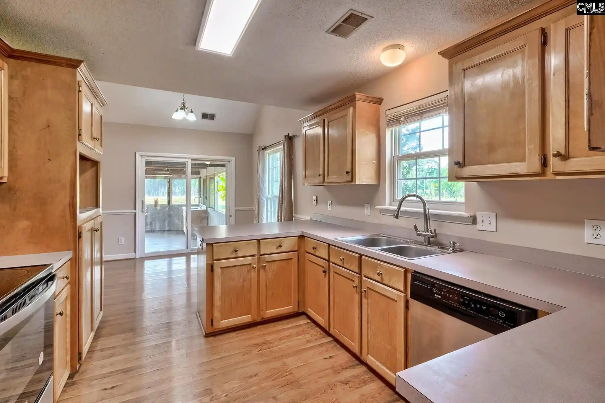 3rd image of 1213 Parliament Lake, Columbia, SC 29223 | MLS# 638027