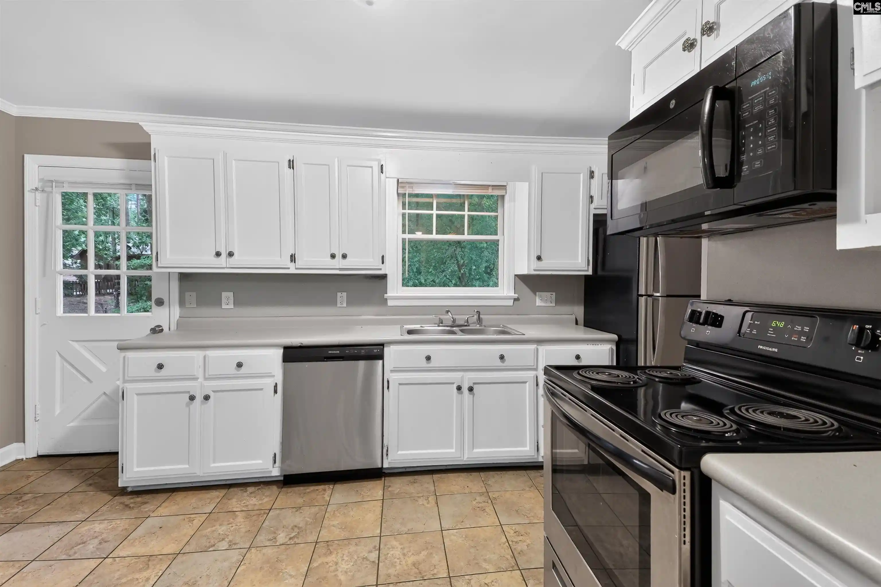 Photo 2 of Single family home for sale at 501 Old Friars, Columbia, SC 29210 | MLS# 638028 | Listing updated on 2026-09-03
