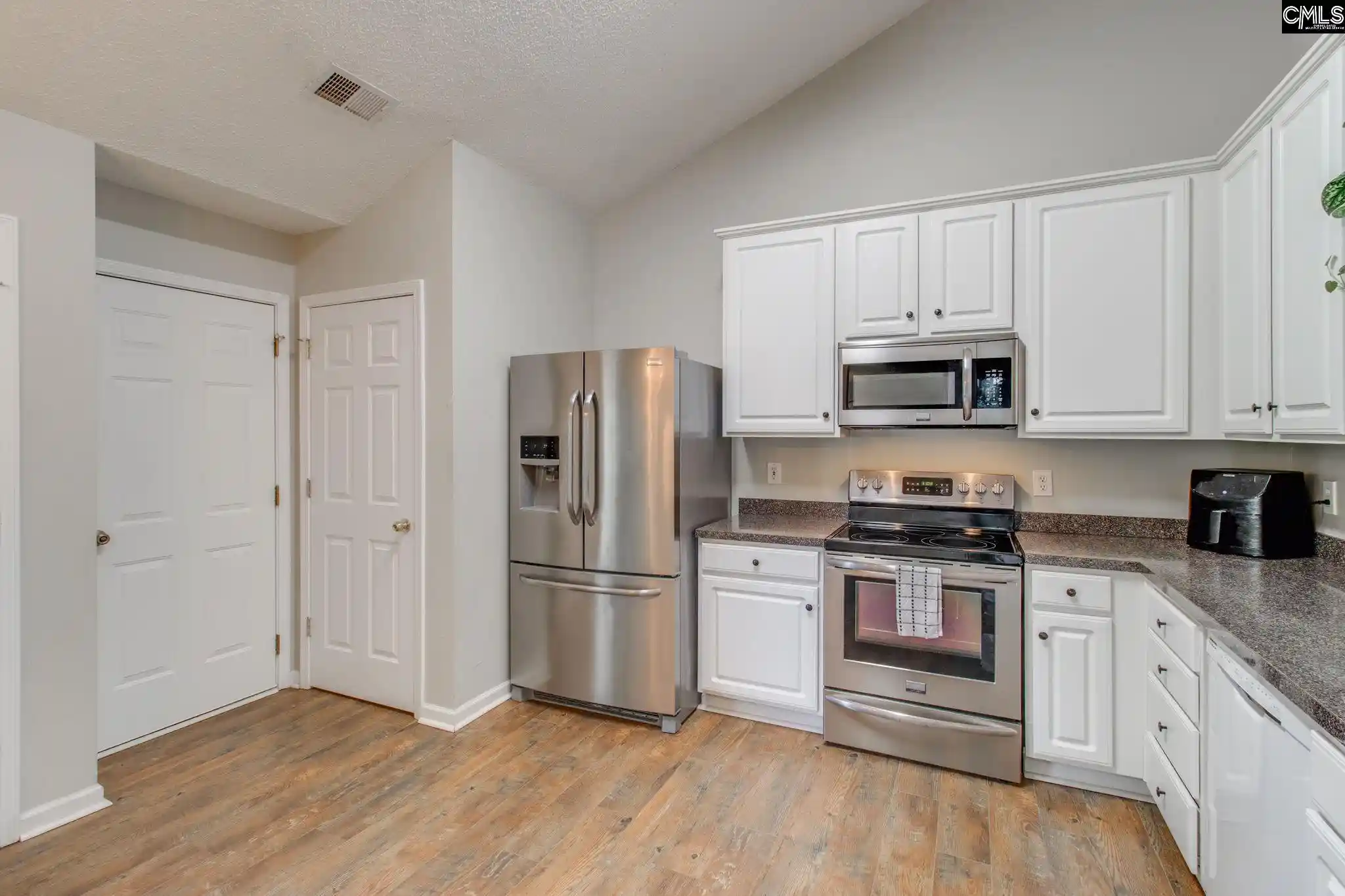 Photo 3 of Single family home for sale at 183 Silverwood, Columbia, SC 29229 | MLS# 638112 | Listing updated on 2026-09-09