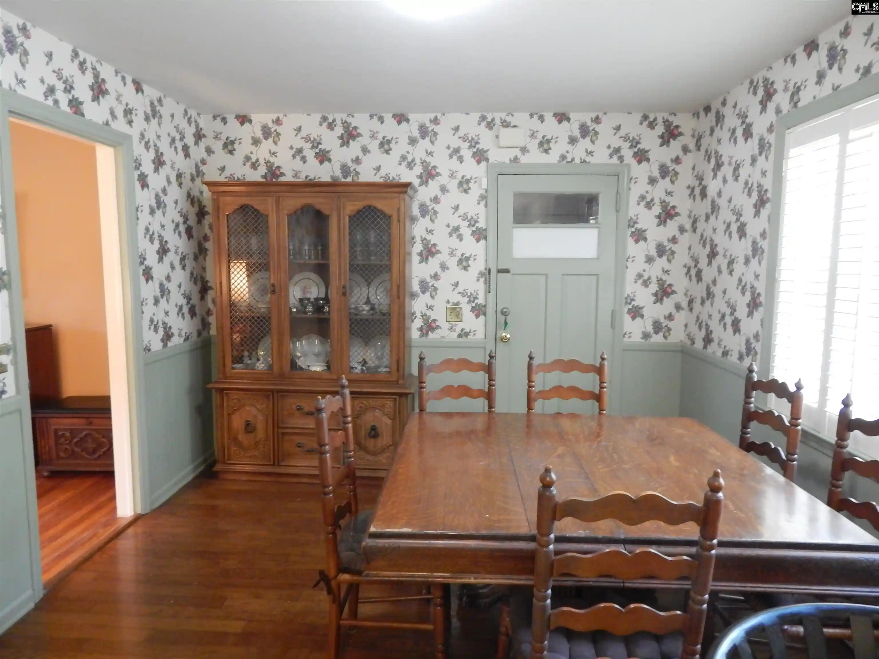 Photo 2 of Sale Pending at 924 Brantley, Columbia, SC 29210 | MLS# 638148 | Listing updated on 2026-09-15