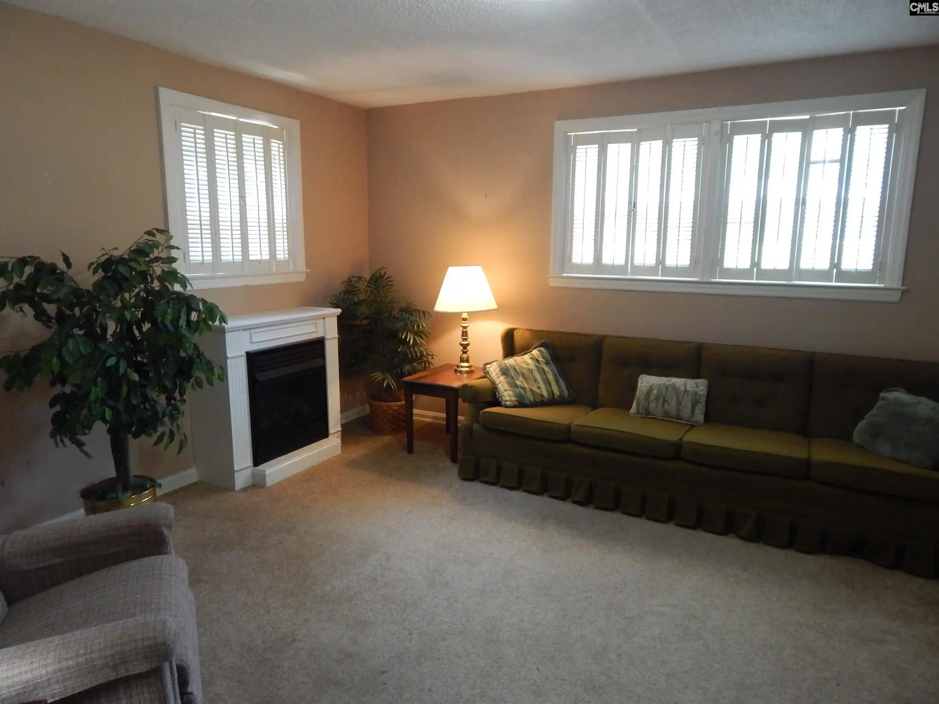 Photo 4 of Sale Pending at 924 Brantley, Columbia, SC 29210 | MLS# 638148 | Listing updated on 2026-09-15
