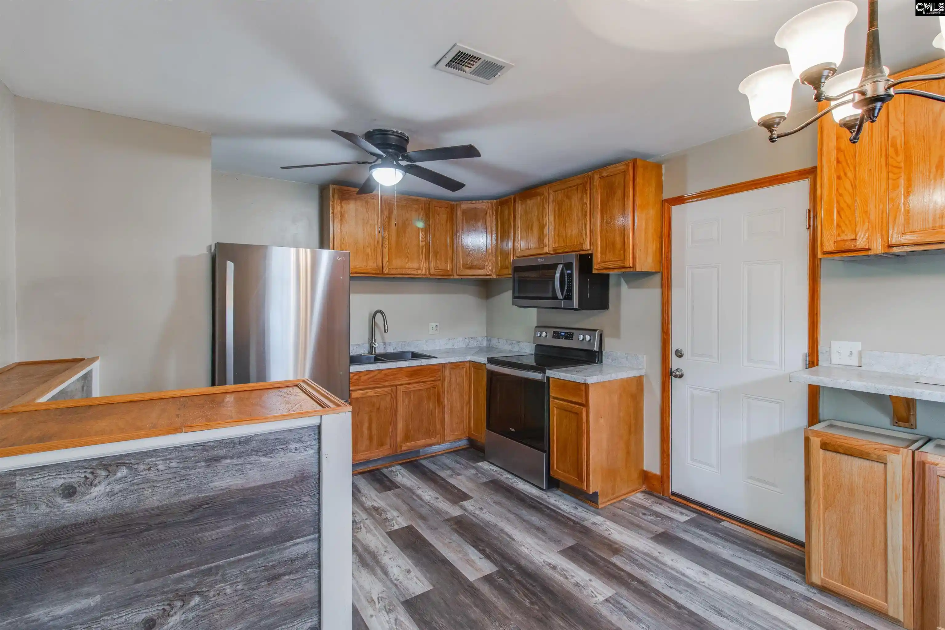 Photo 2 of Single family home for sale at 608 Juniper, Columbia, SC 29203 | MLS# 638231 | Listing updated on 2026-09-17