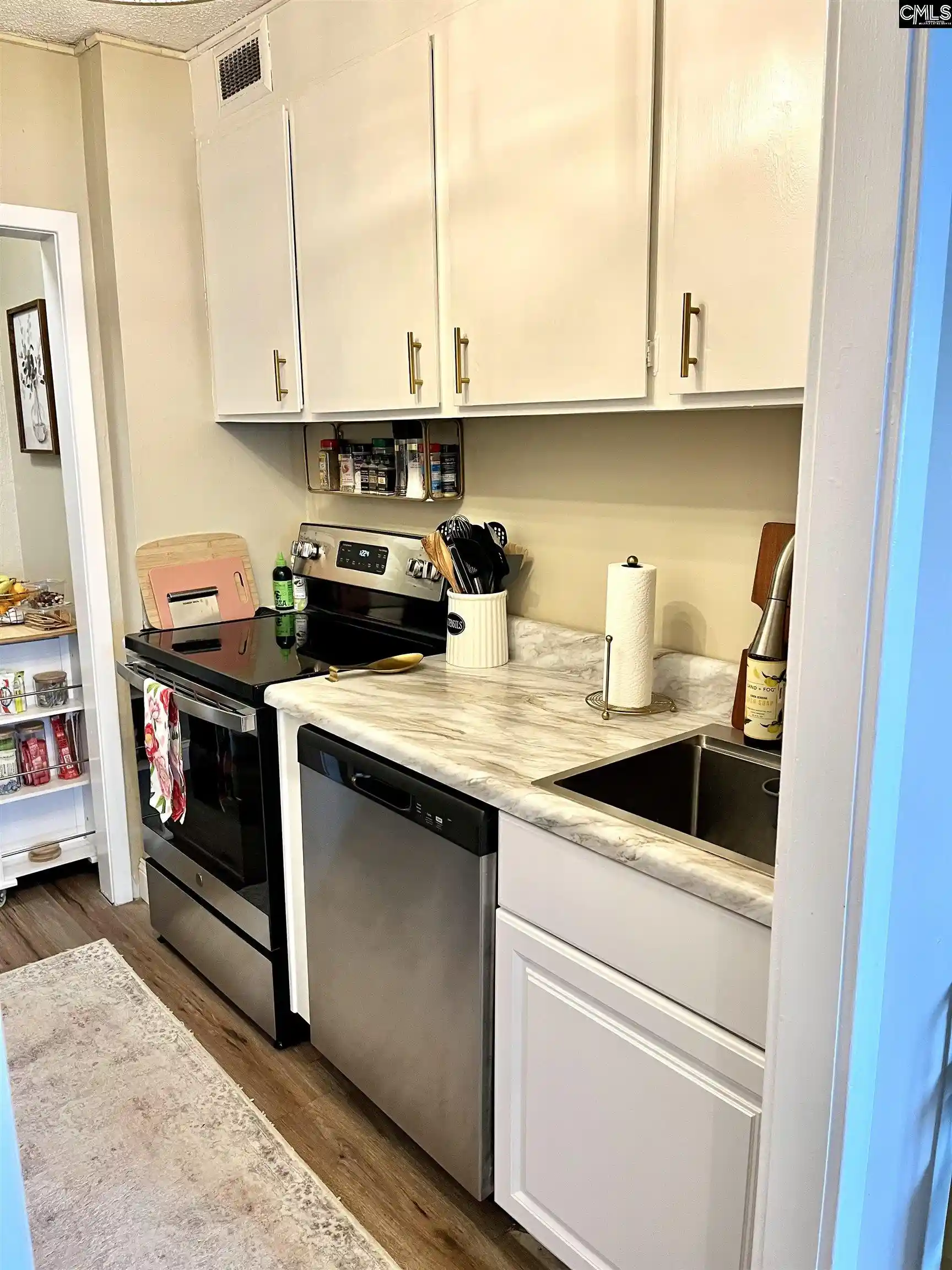 Photo 3 of Condo for sale at 1520 Senate #96, Columbia, SC 29201 | MLS# 638301 | Listing updated on 2026-09-09
