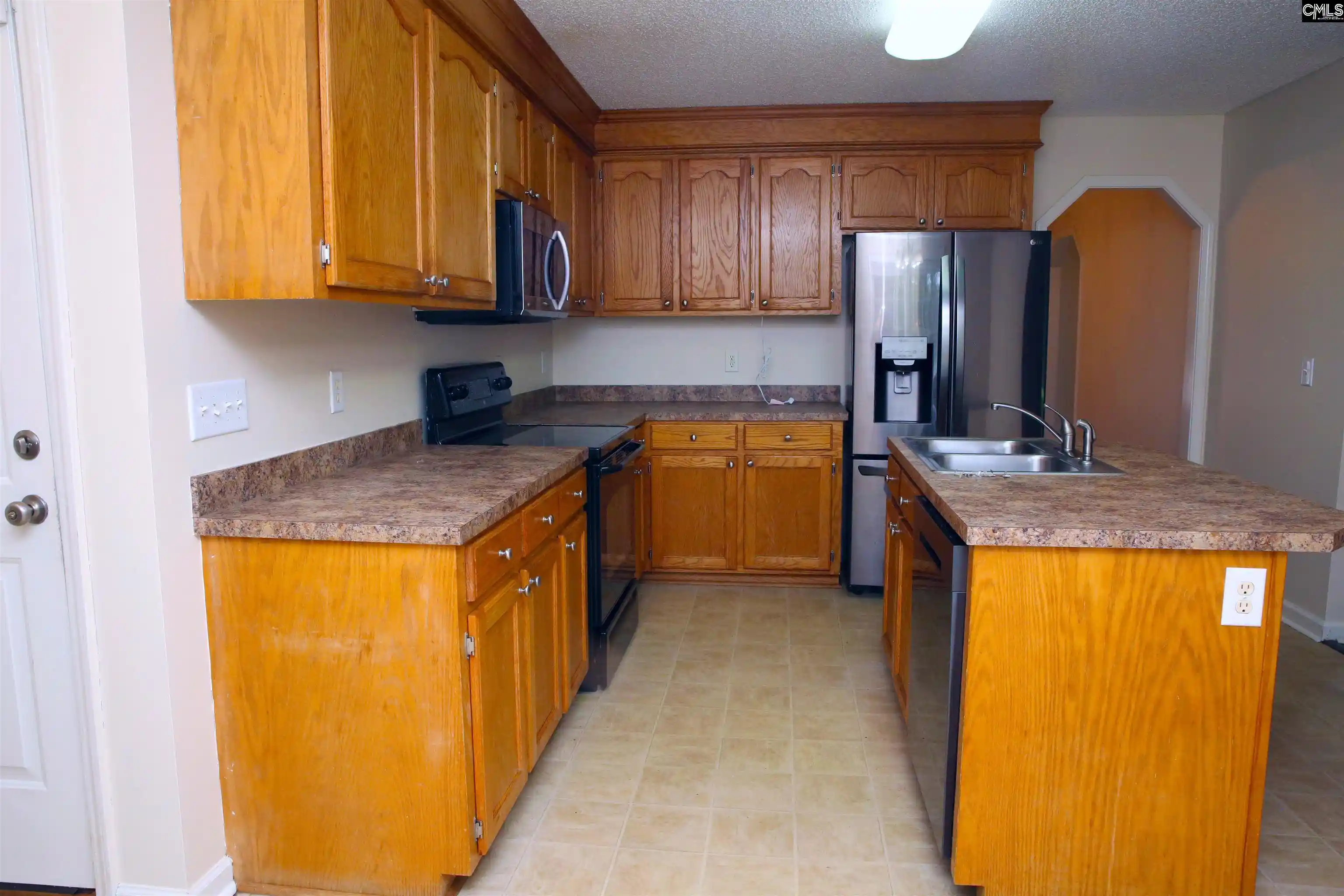 Photo 2 of Sale Pending at 3020 British Ln, Sumter, SC 29153 | MLS# 638350 | Listing updated on 2026-08-27