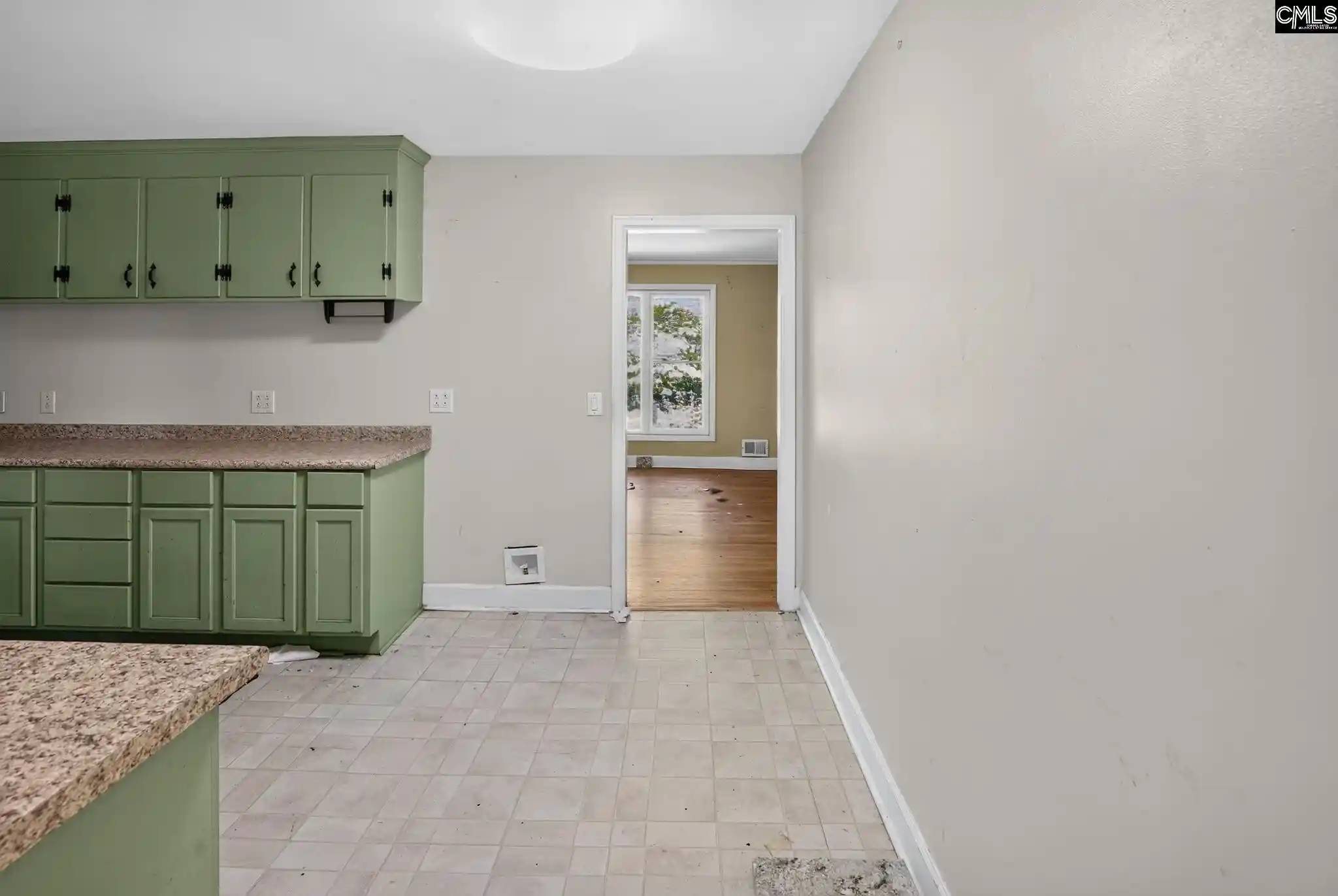 Photo 4 of Single family home for sale at 1008 Ontario, West Columbia, SC 29169 | MLS# 638402 | Listing updated on 2026-08-31
