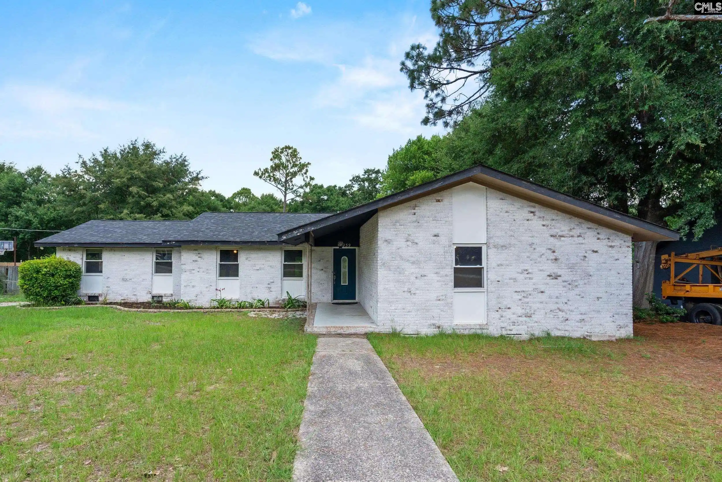 Photo 1 of Single family home for sale at 1939 Blue Ridge, West Columbia, SC 29170 | MLS# 638403 | Listing updated on 2026-07-28