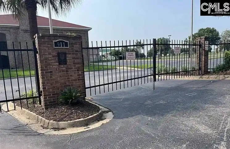 Photo 4 of Sale Pending at 911 S Stadium #F-27, Columbia, SC 29201 | MLS# 638420 | Listing updated on 2026-08-21