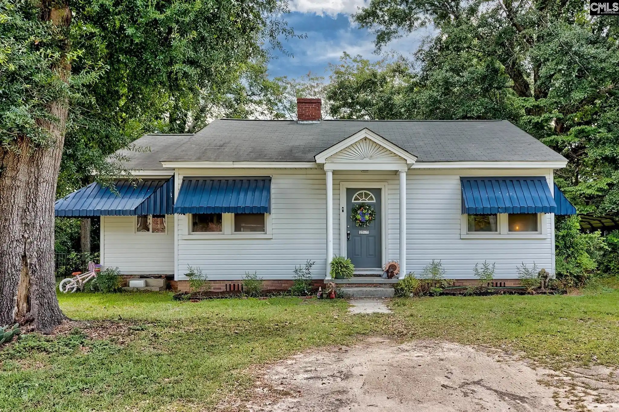 Homes for sale in Cayce, SC | 2317 Westview, Cayce, SC 29033 | MLS# 638436