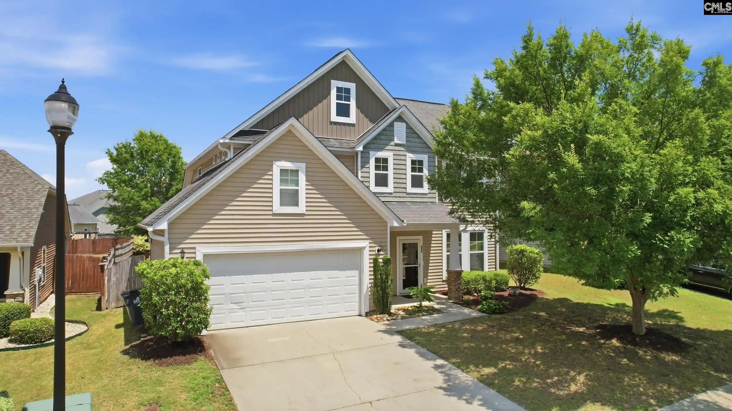 Photo 1 of Sale Pending at 426 Drooping Leaf, Lexington, SC 29072 | MLS# 638448 | Listing updated on 2026-09-01
