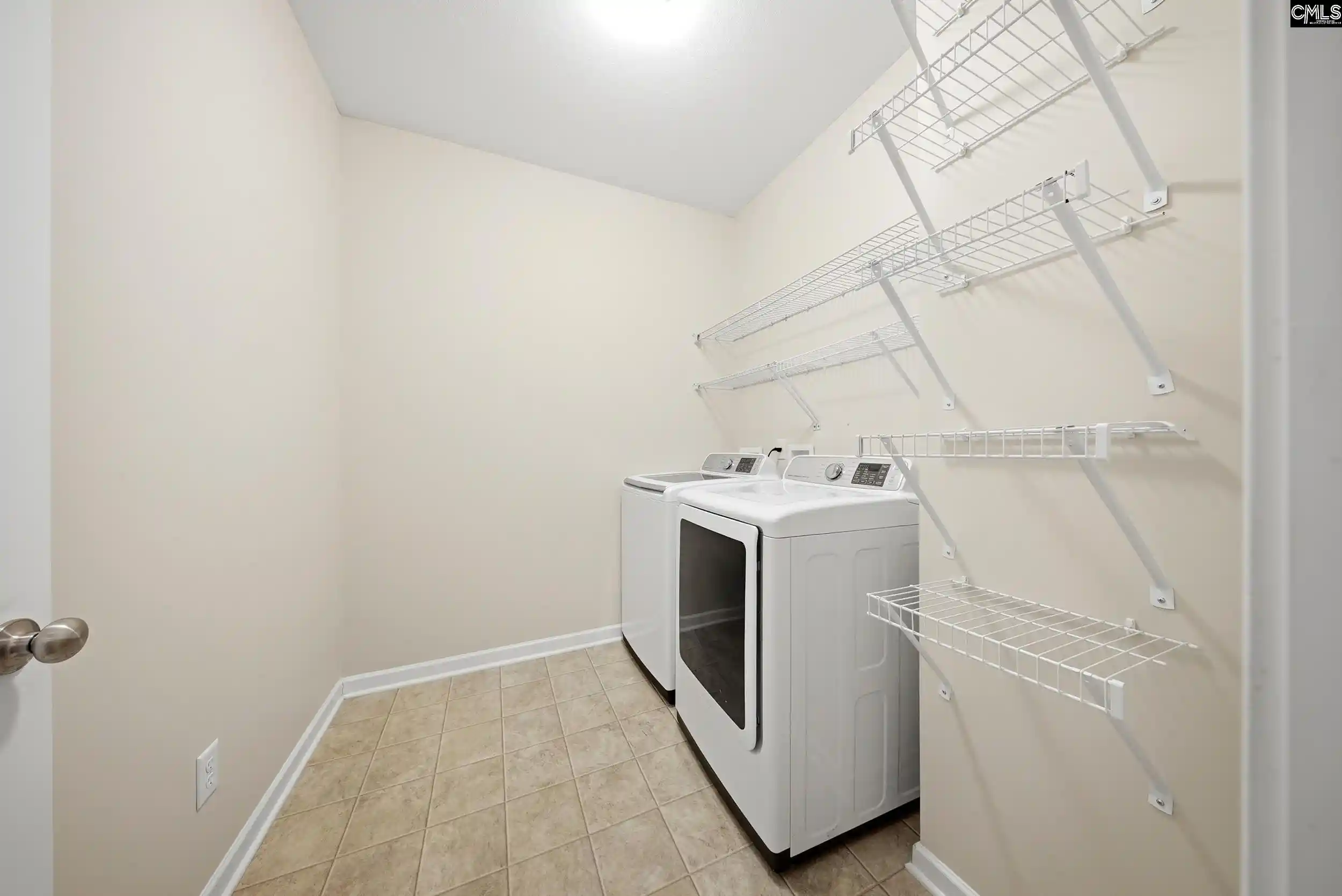 Photo 2 of Sale Pending at 426 Drooping Leaf, Lexington, SC 29072 | MLS# 638448 | Listing updated on 2026-09-01