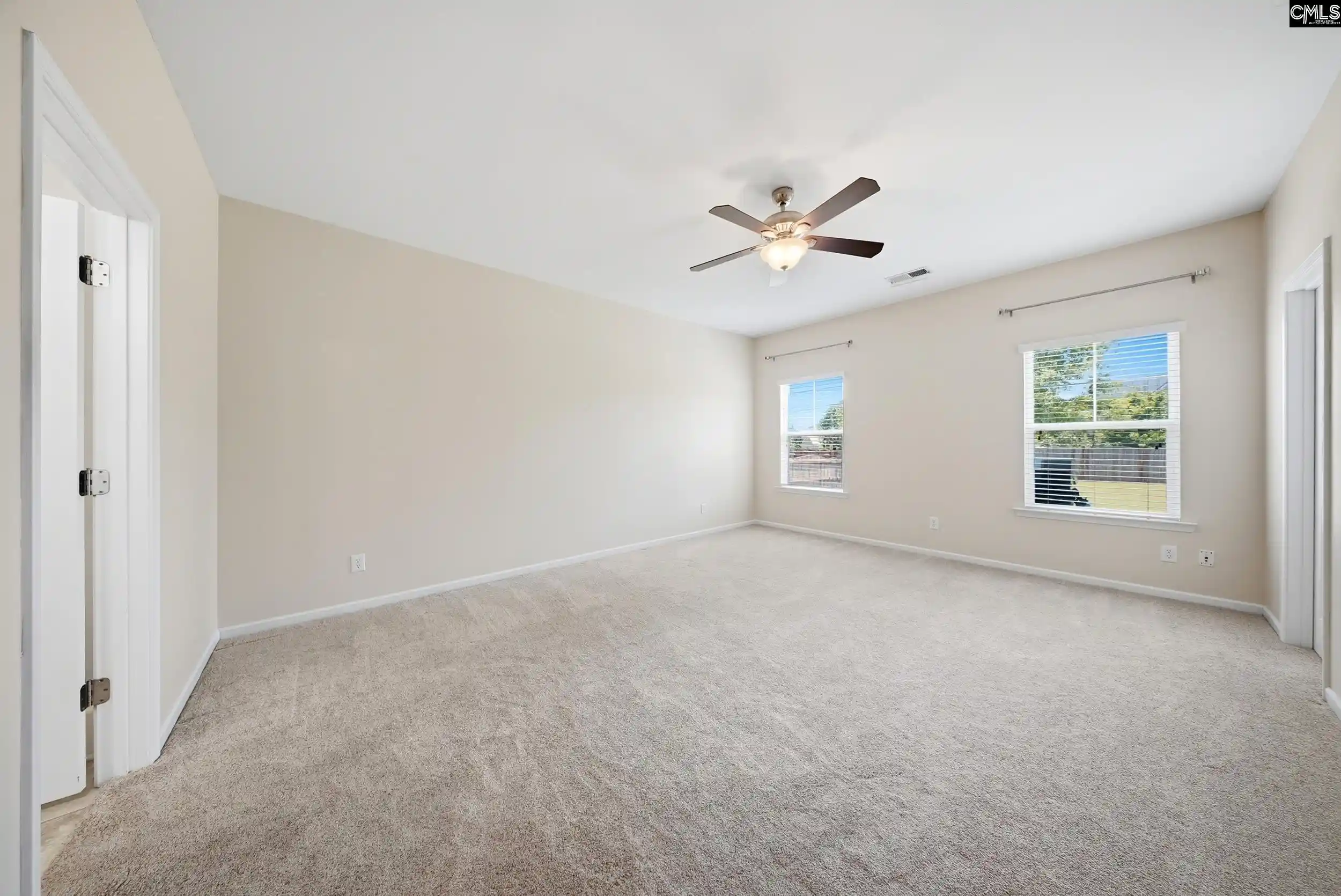 Photo 3 of Sale Pending at 426 Drooping Leaf, Lexington, SC 29072 | MLS# 638448 | Listing updated on 2026-09-01