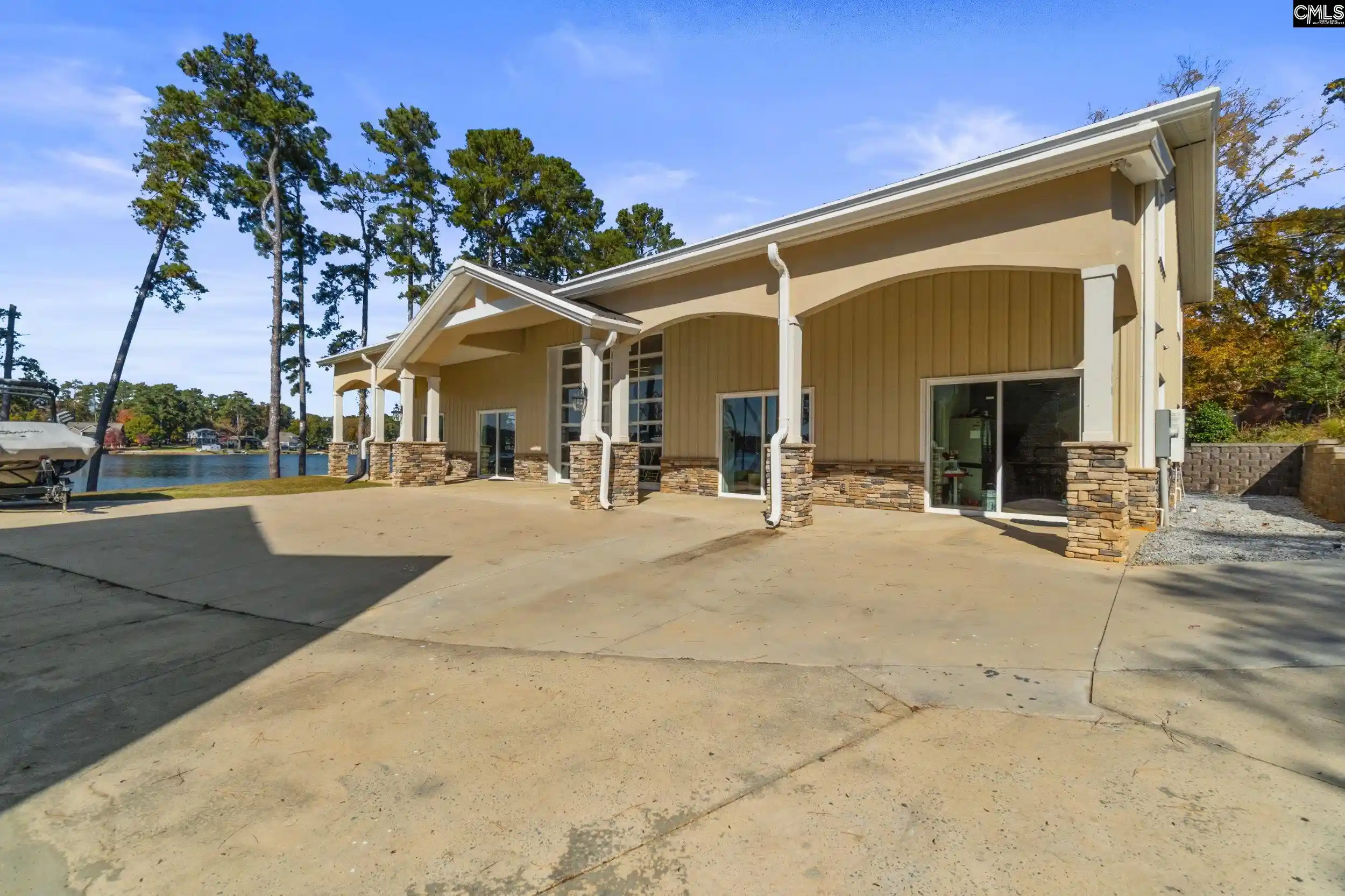 Photo 3 of Single family home for sale at 512 Stucks Point, Chapin, SC 29036 | MLS# 638522 | Listing updated on 2026-07-13