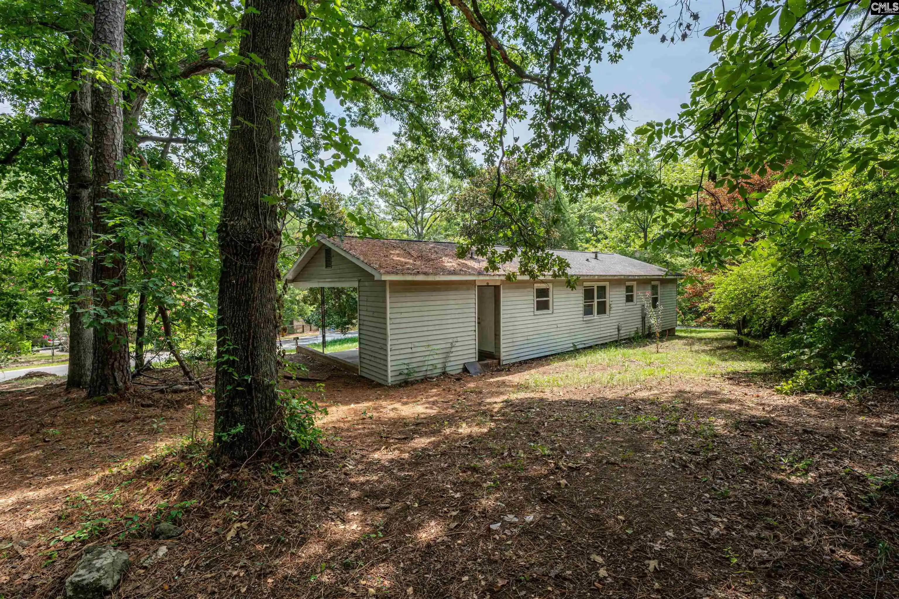 Photo 3 of Single family home for sale at 1001 Swan, Columbia, SC 29203 | MLS# 638540 | Listing updated on 2026-08-31