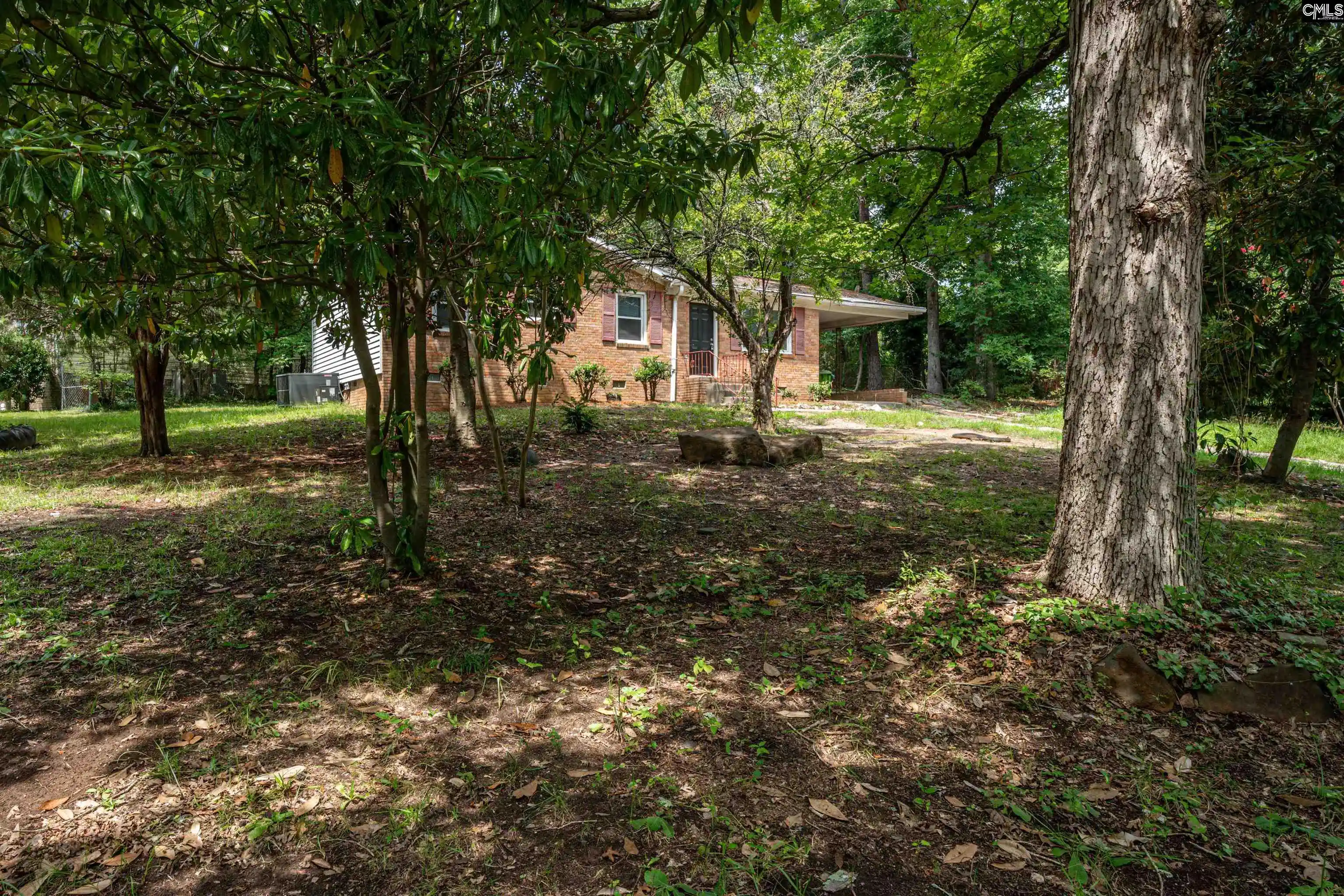 Photo 3 of Single family home for sale at 1001 Swan, Columbia, SC 29203 | MLS# 638540 | Listing updated on 2026-08-31