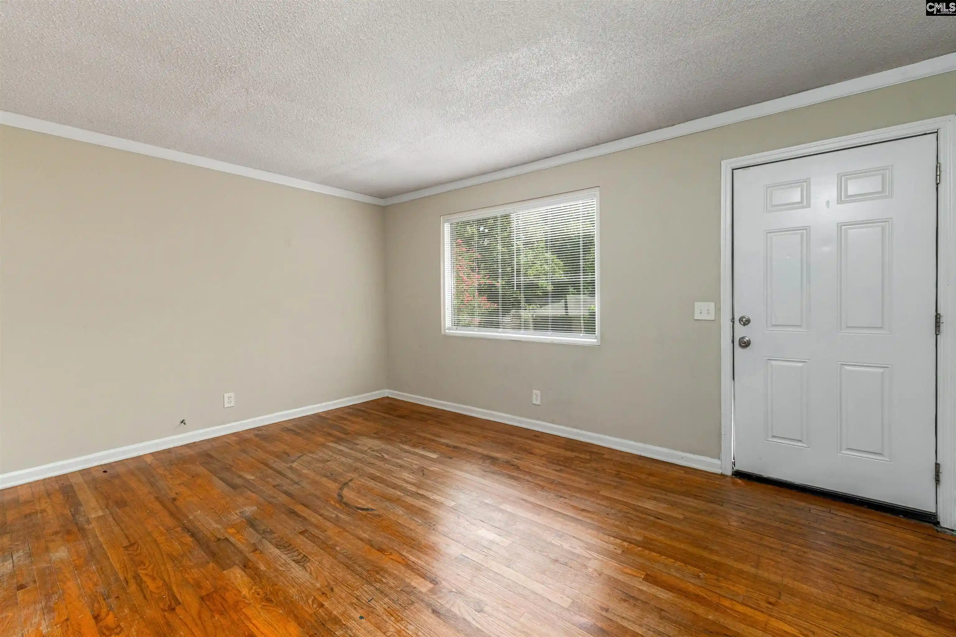 Photo 4 of Single family home for sale at 1001 Swan, Columbia, SC 29203 | MLS# 638540 | Listing updated on 2026-08-31