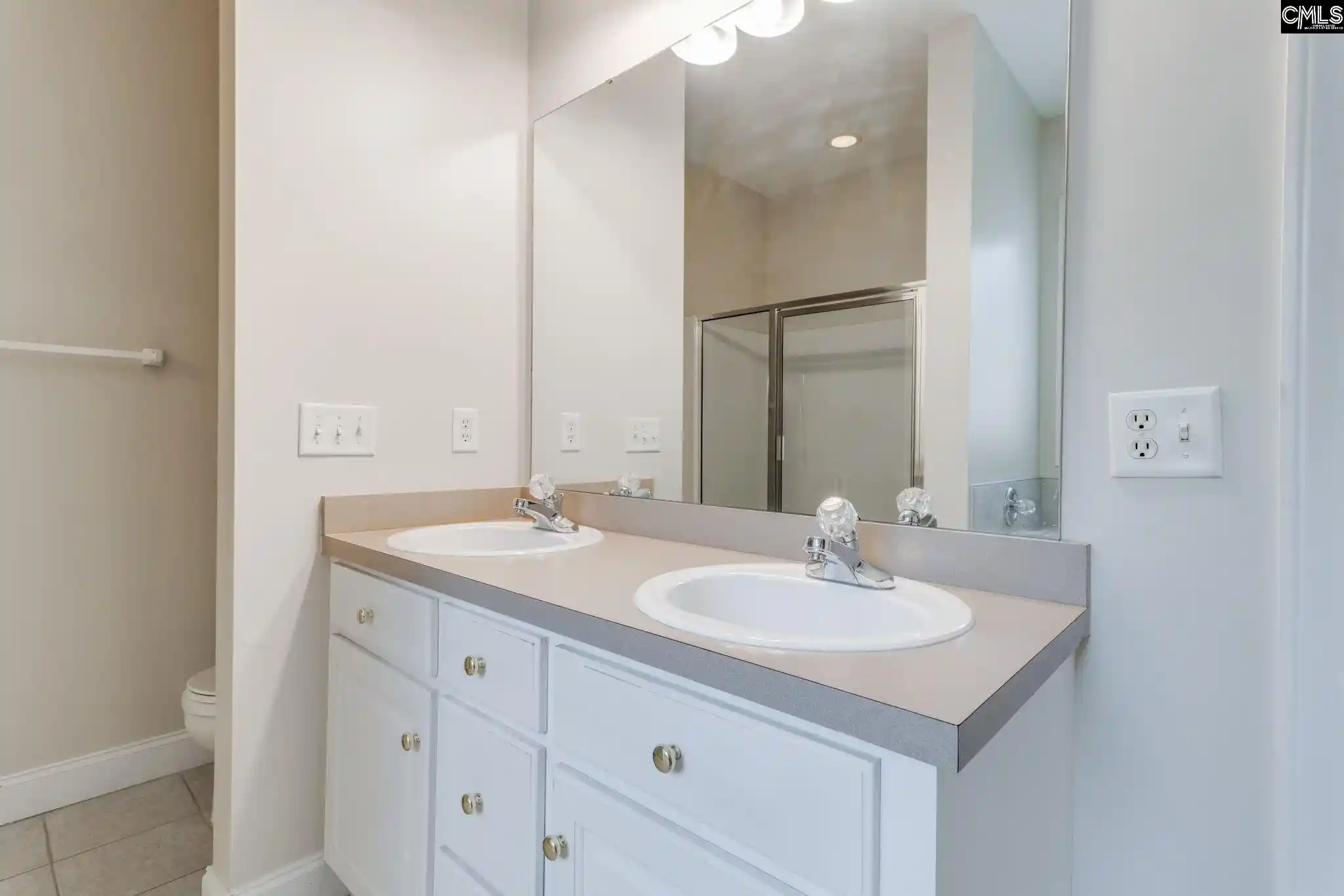 Photo 4 of Single family home for sale at 5415 Magnolia, Columbia, SC 29206 | MLS# 638575 | Listing updated on 2026-09-18