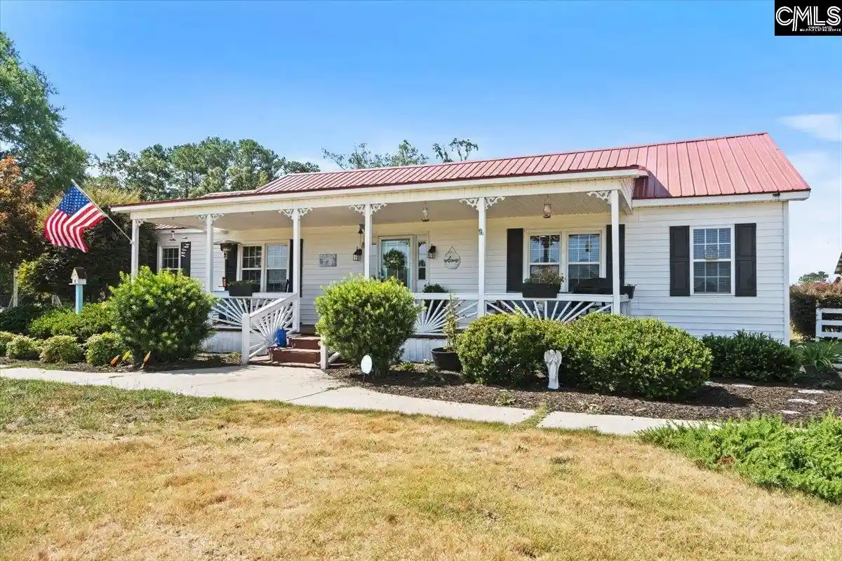 5th image of 721 E Lydia, Hartsville, SC 29550 | MLS# 638599
