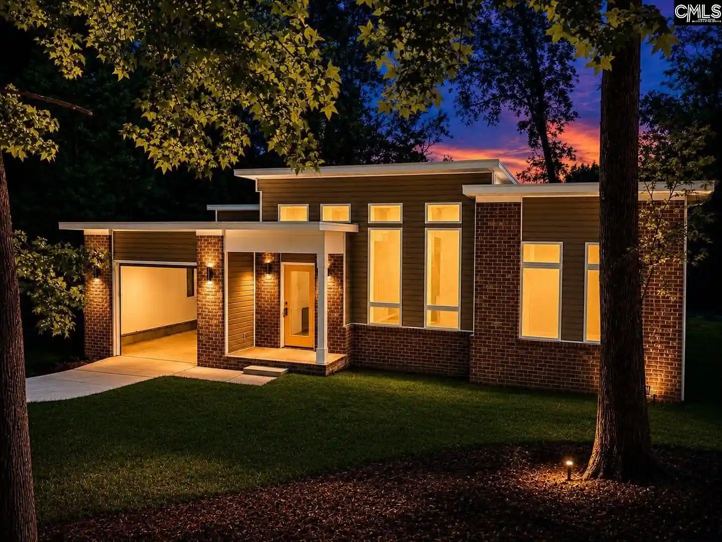 Photo 1 of Single family home for sale at 2405 Barhamville, Columbia, SC 29204 | MLS# 638639 | Listing updated on 2026-08-25