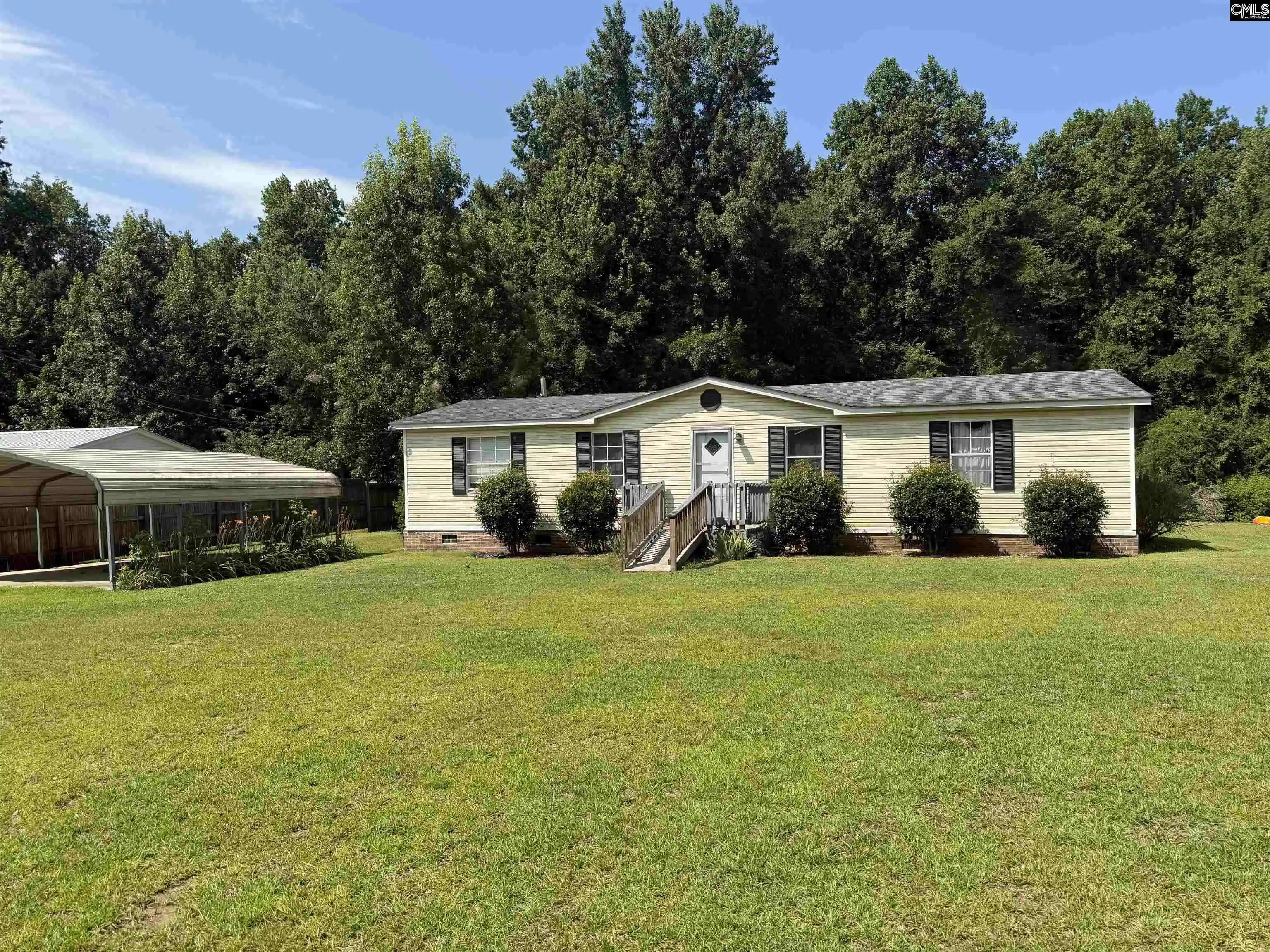Homes for sale in Lugoff, SC | 79 Bradley, Lugoff, SC 29078 | MLS# 638672