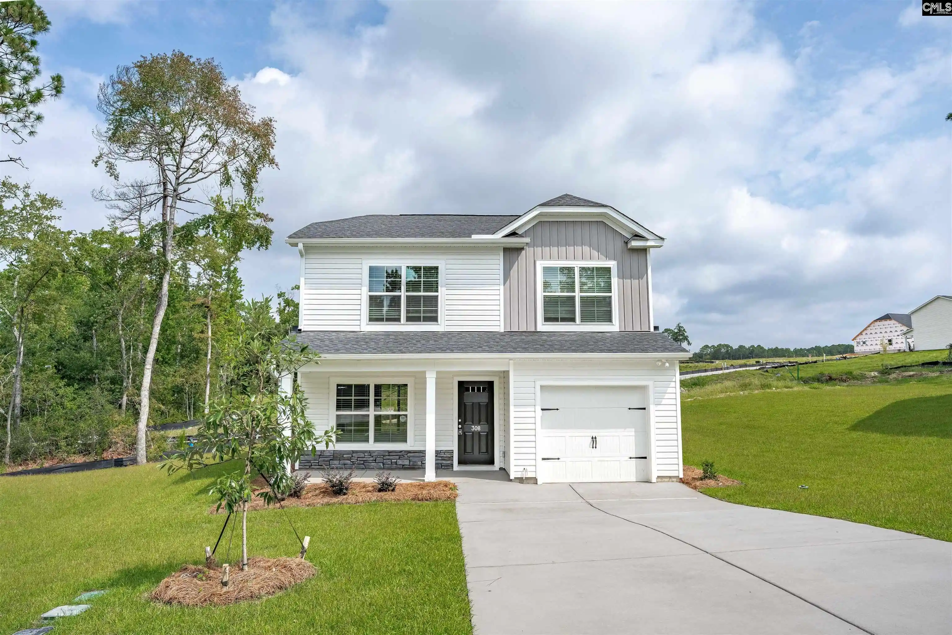 Photo 1 of Single family home for sale at 308 W Pond, Lexington, SC 29073 | MLS# 638676 | Listing updated on 2026-08-31
