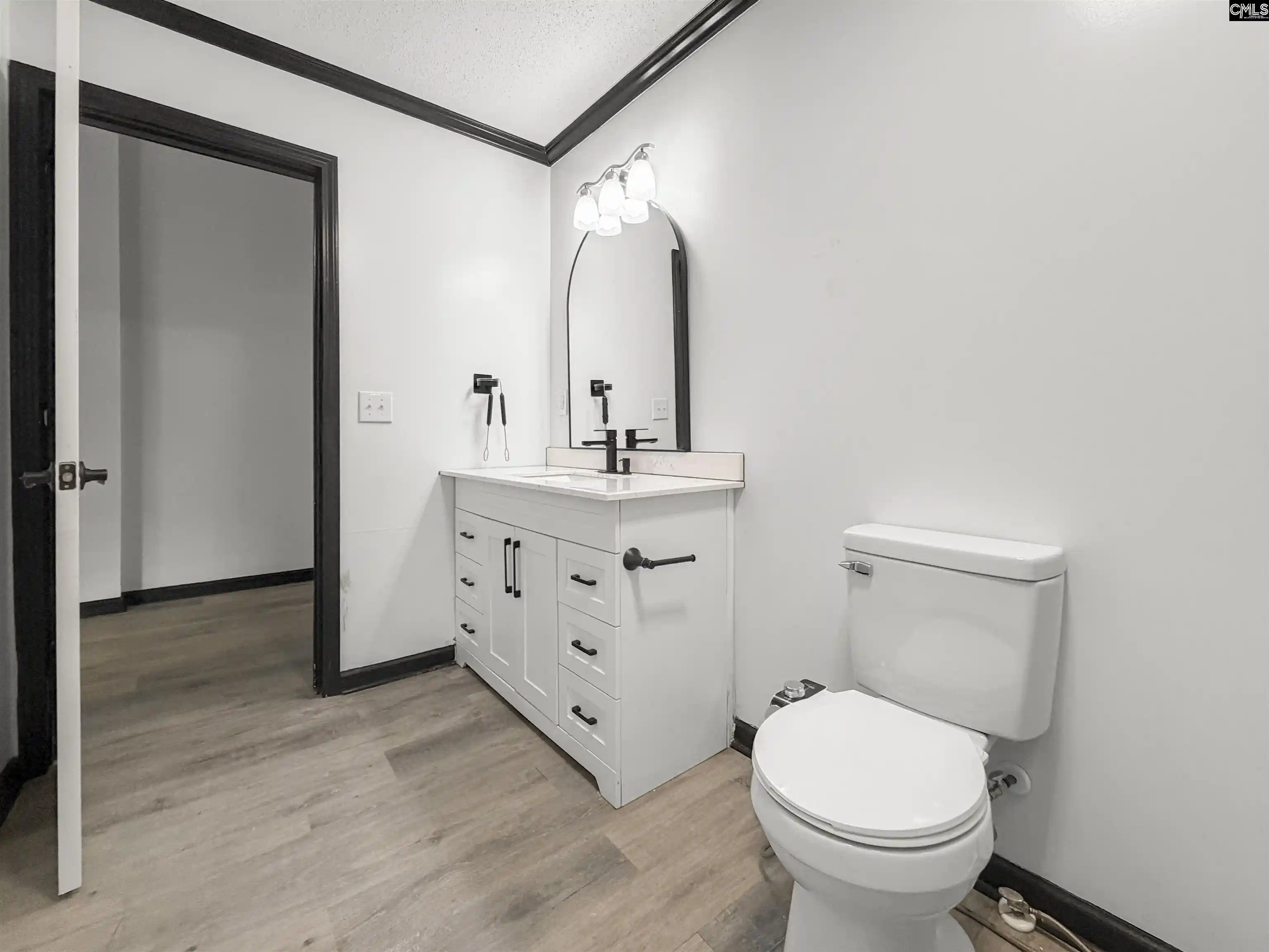 Photo 2 of Single family home for sale at 105 Hampshire, Columbia, SC 29210 | MLS# 638677 | Listing updated on 2026-09-10