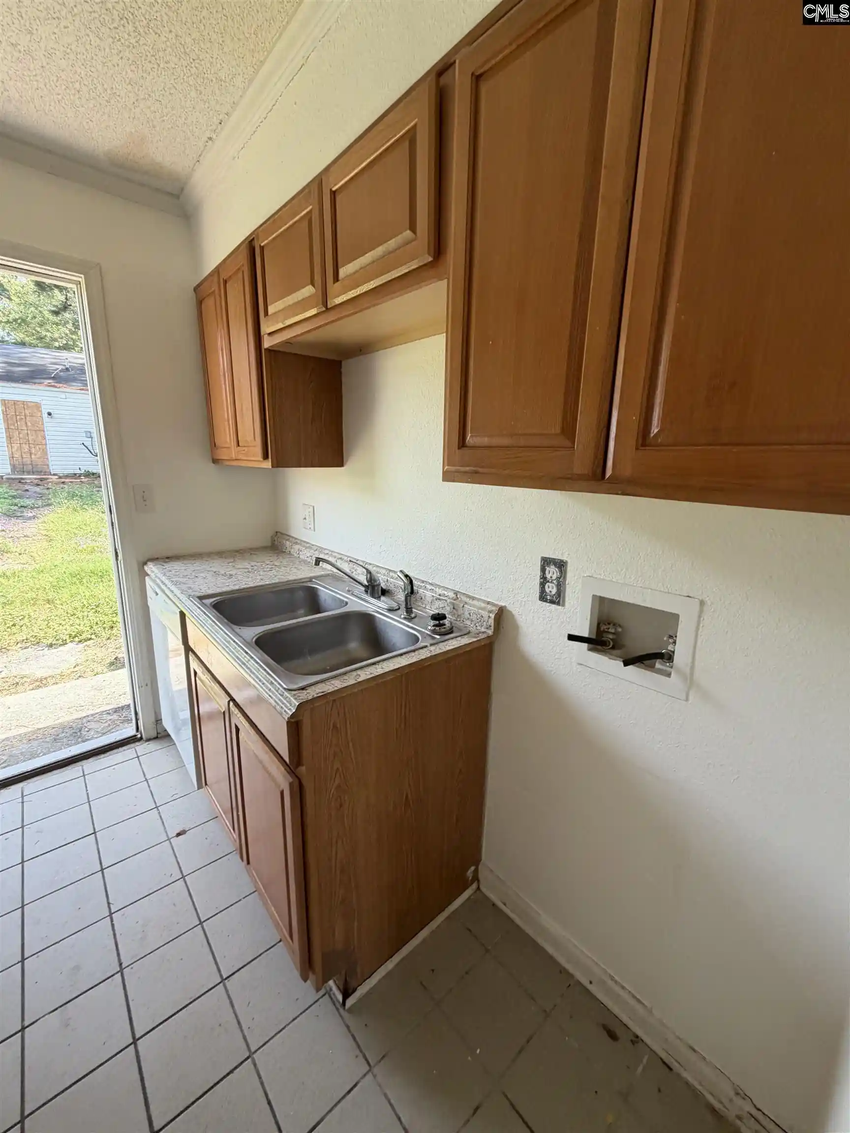 2nd image of 320 S Beltline #35-B, Columbia, SC 29205 | MLS# 638706