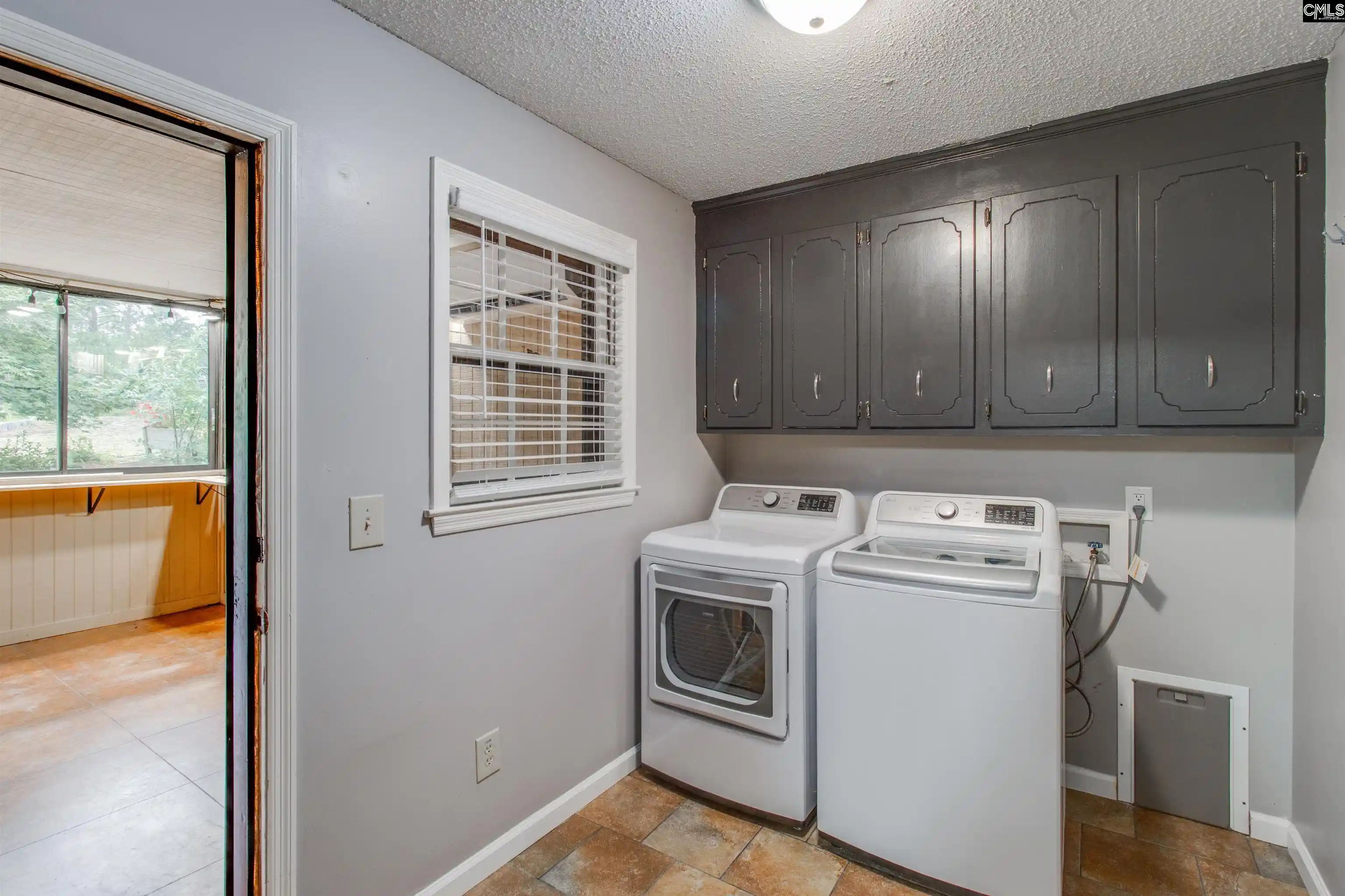 Photo 4 of Single family home for sale at 305 Viking, Columbia, SC 29229 | MLS# 638714 | Listing updated on 2026-09-04