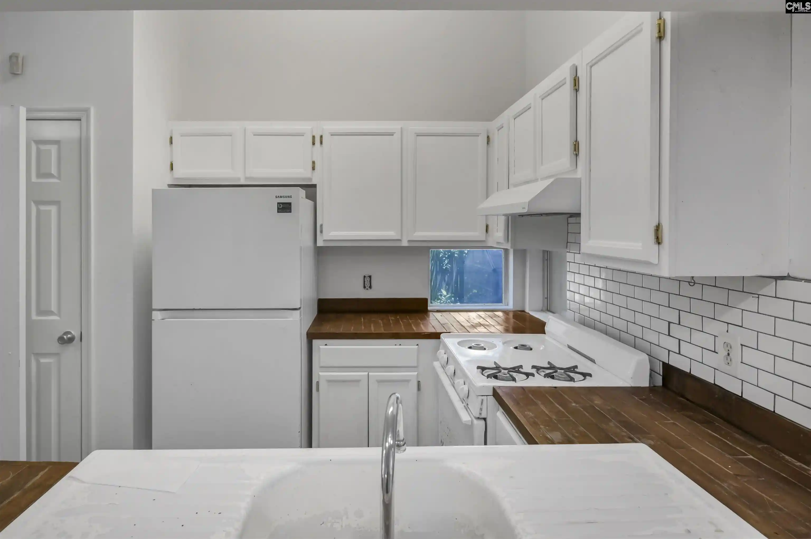 Photo 3 of Single family home for sale at 236 Darby, West Columbia, SC 29170 | MLS# 638762 | Listing updated on 2026-09-16