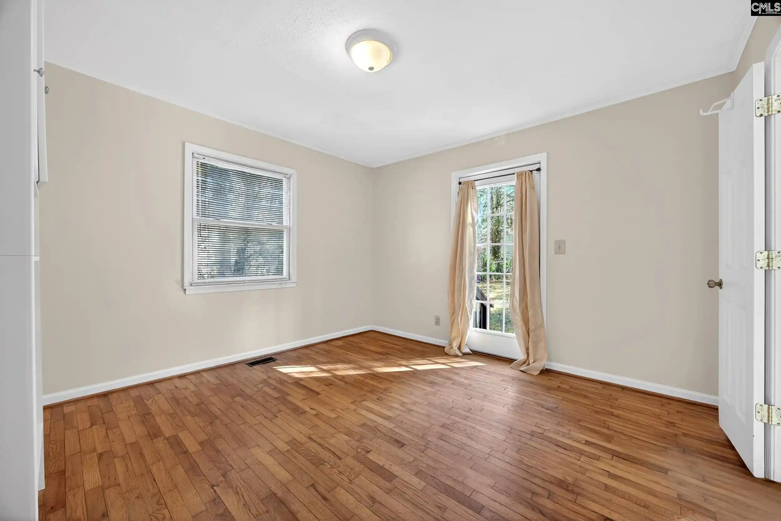 Photo 3 of Sale Pending at 2815 Wesley, Columbia, SC 29204 | MLS# 638775 | Listing updated on 2026-08-14