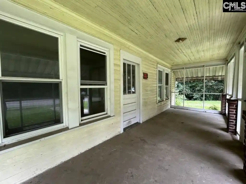 Photo 4 of Sale Pending at 34 Bluff, Columbia, SC 29201 | MLS# 638776 | Listing updated on 2026-09-18