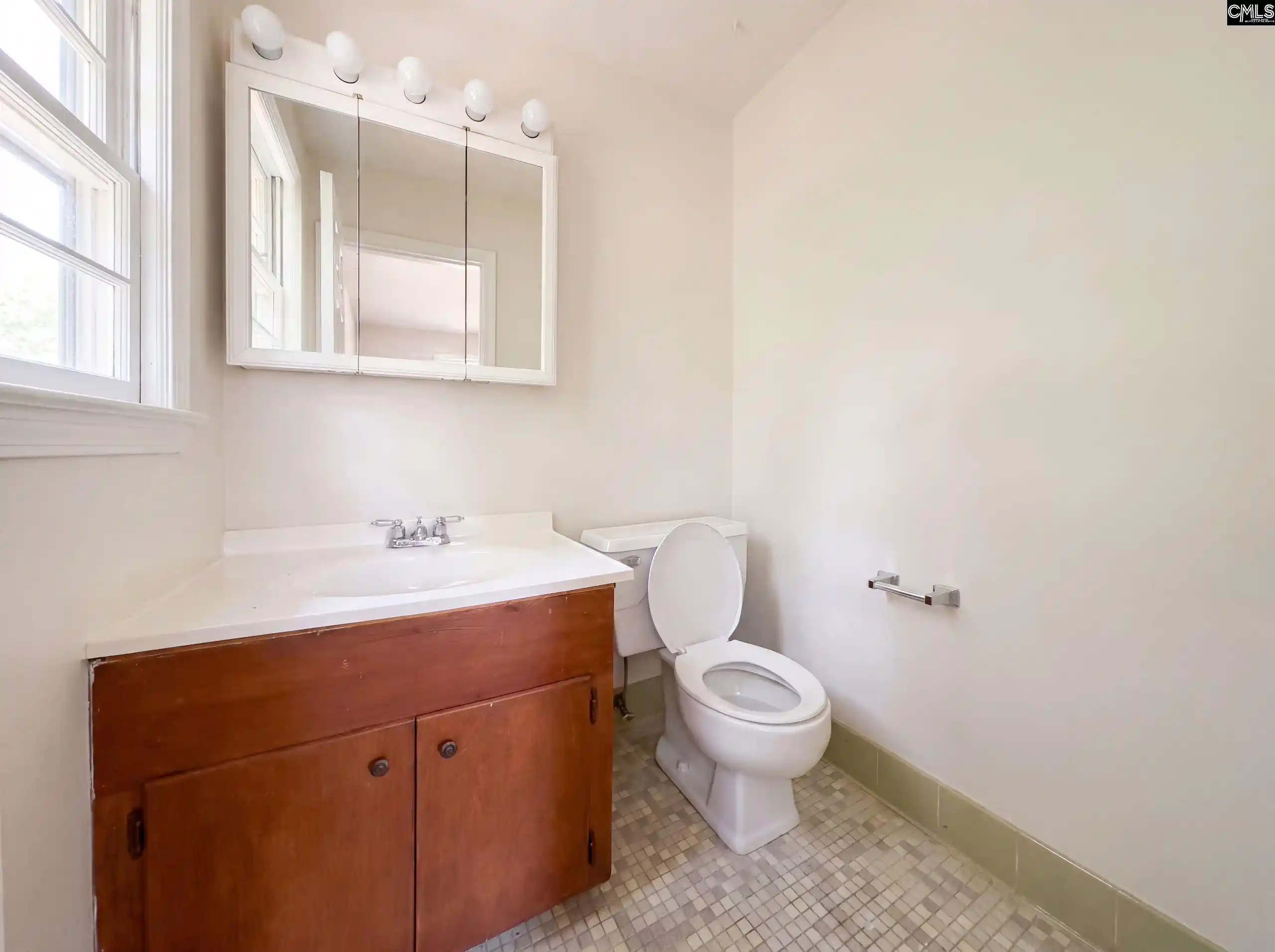 Photo 5 of Single family home for sale at 406 Lafayette, Camden, SC 29020 | MLS# 638801 | Listing updated on 2026-07-20