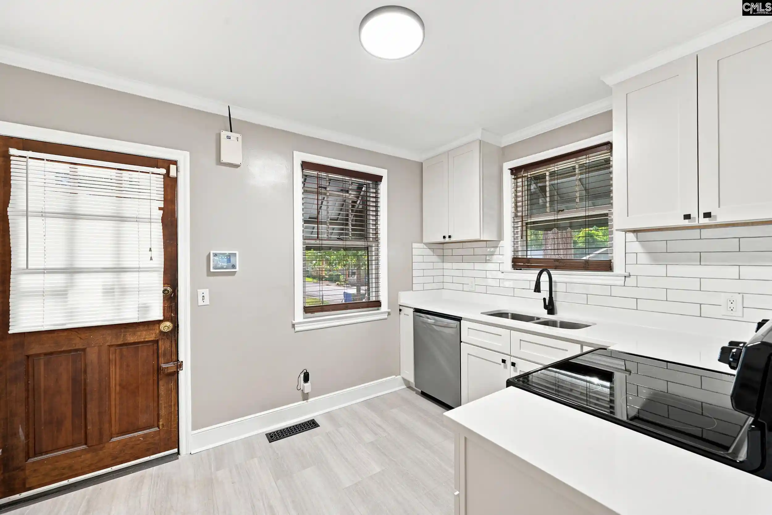 Photo 3 of Sale Pending at 3000 Park, Columbia, SC 29201 | MLS# 638828 | Listing updated on 2026-08-25