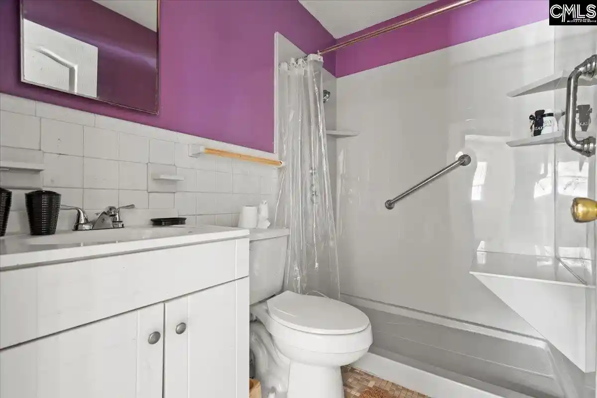 Photo 3 of Single family home for sale at 410 N Salem, Florence, SC 29506 | MLS# 638854 | Listing updated on 2026-09-03
