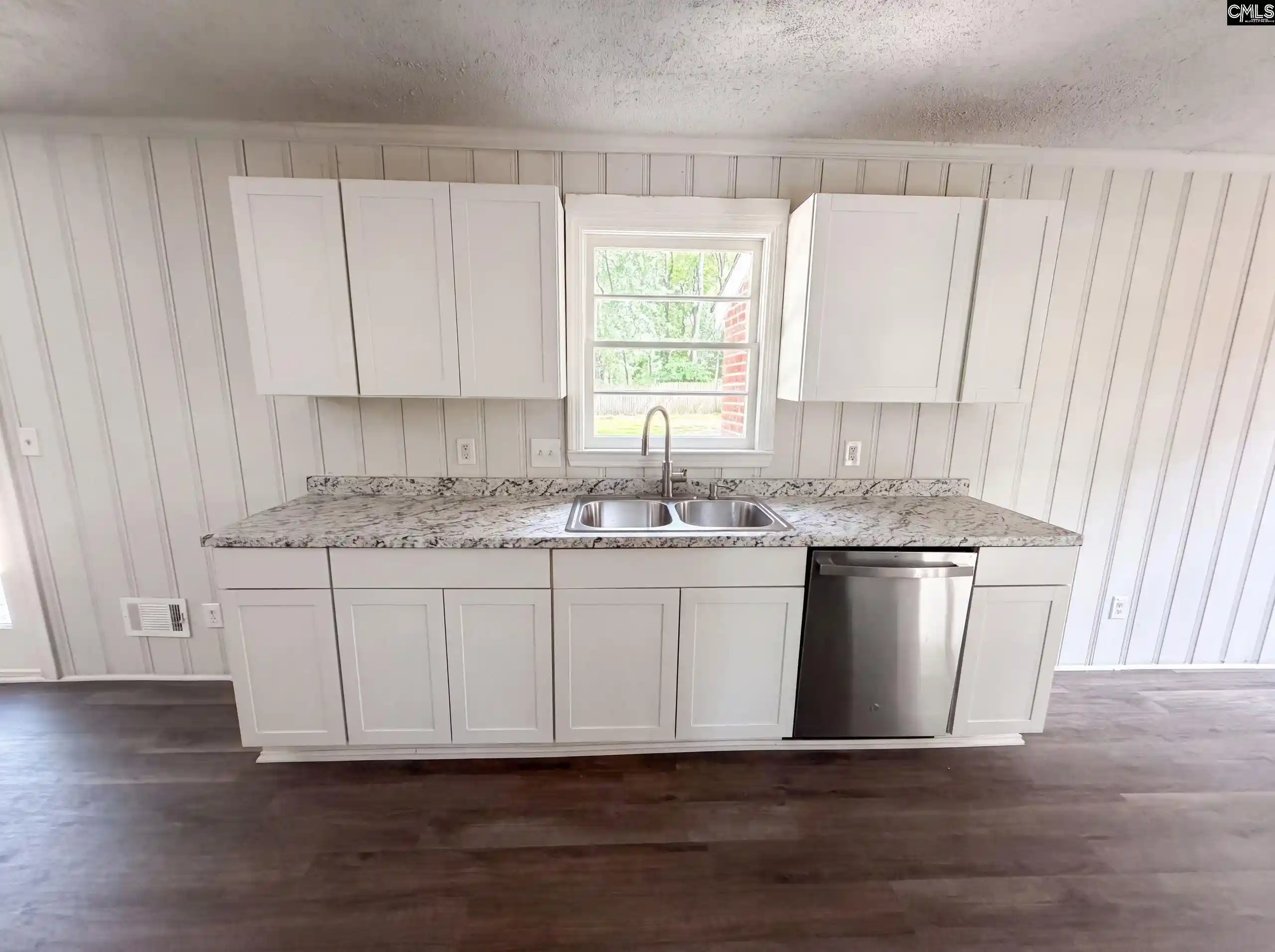 Photo 3 of Single family home for sale at 1425 Hollyberry, West Columbia, SC 29169 | MLS# 638994 | Listing updated on 2026-09-15