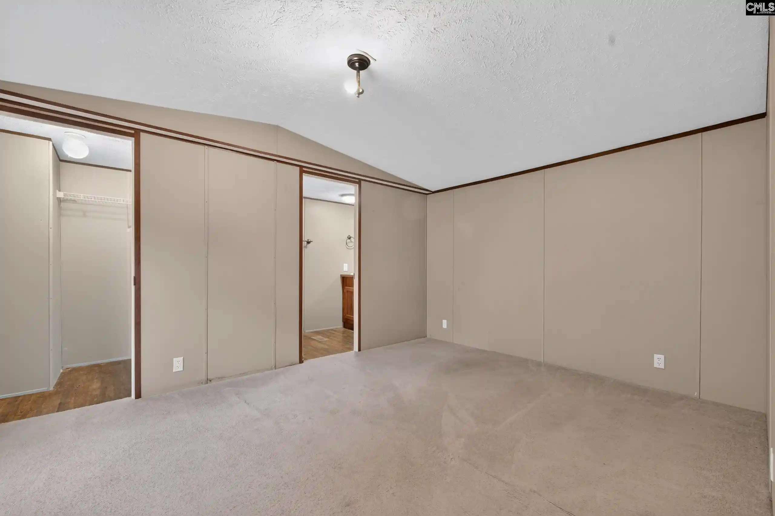 Photo 4 of Manufactured home for sale at 150 Harbors End, Saluda, SC 29138 | MLS# 638995 | Listing updated on 2026-08-25