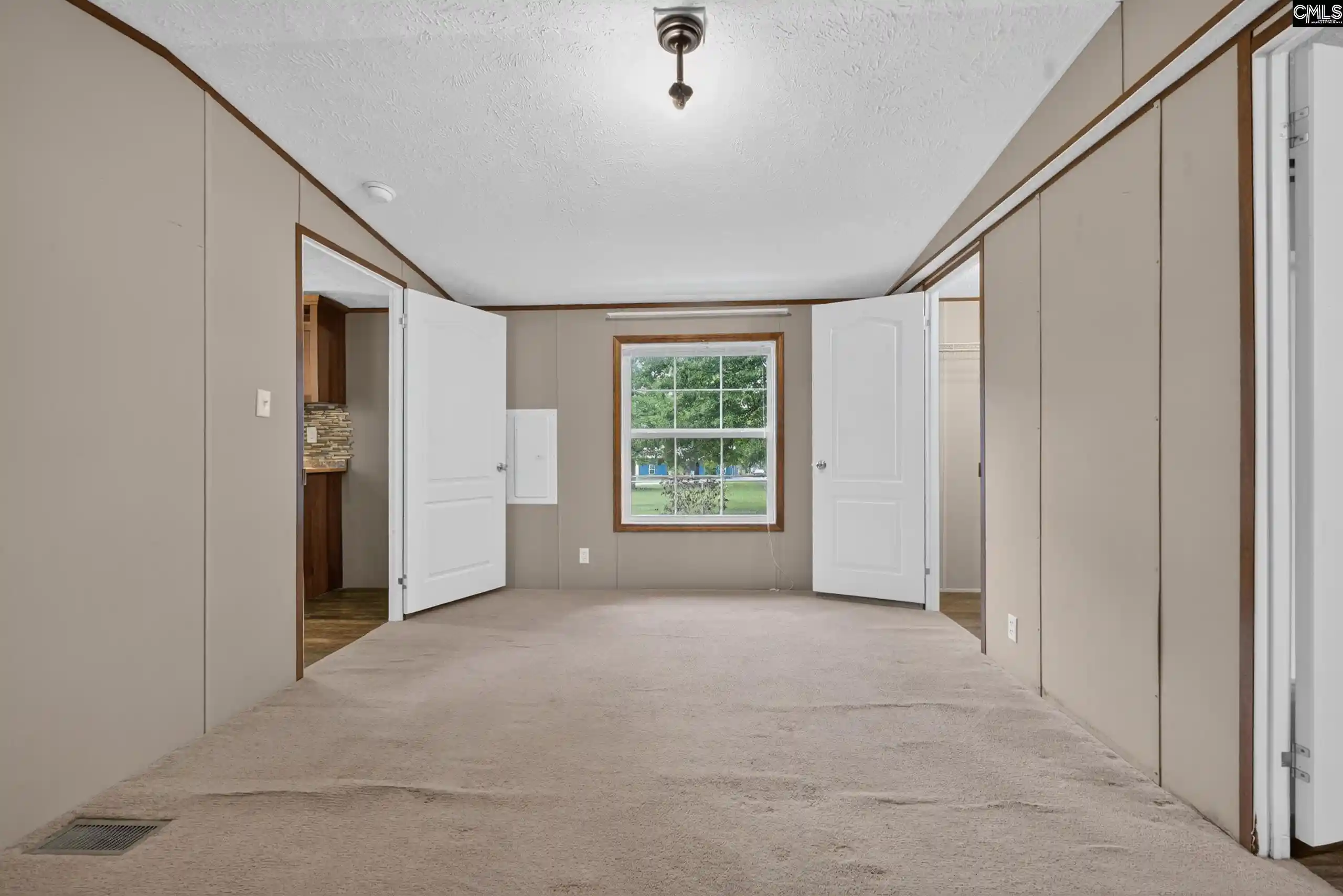 Photo 5 of Manufactured home for sale at 150 Harbors End, Saluda, SC 29138 | MLS# 638995 | Listing updated on 2026-08-25