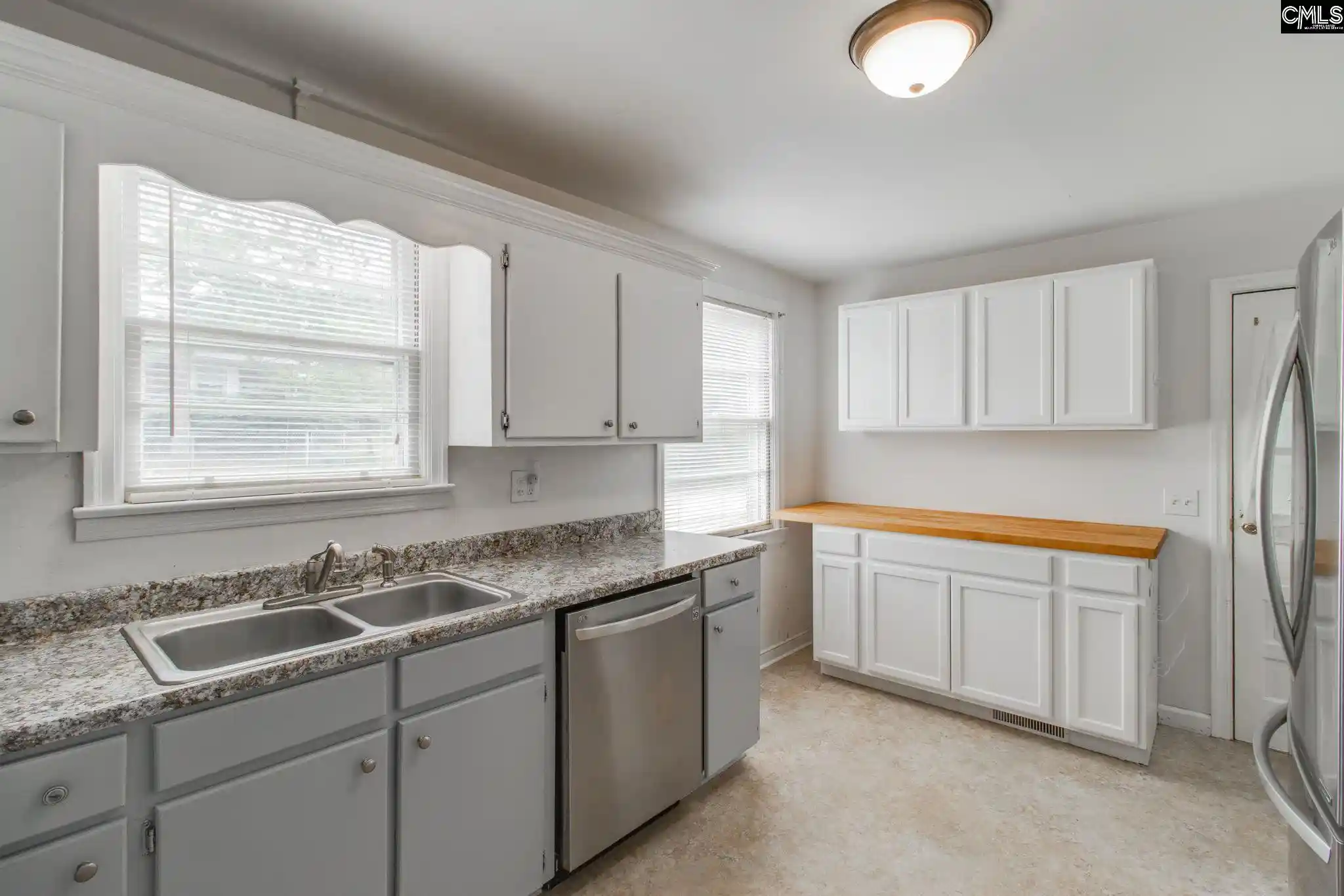Photo 2 of Single family home for sale at 1701 B, West Columbia, SC 29169 | MLS# 639044 | Listing updated on 2026-09-12