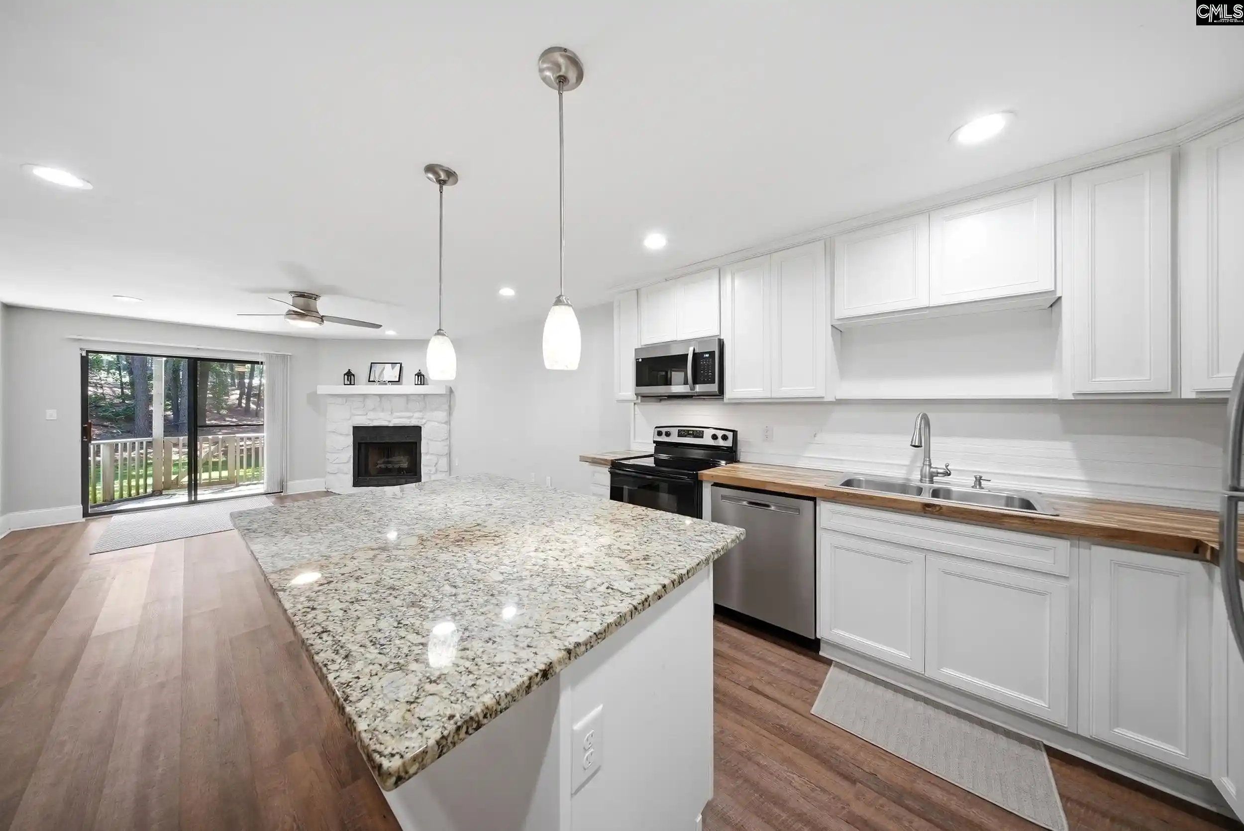 Listing Photo 5 - Condo for sale in building located at 405 Harbison Blvd Unit 411, Columbia, SC 29212 - Unit #411
