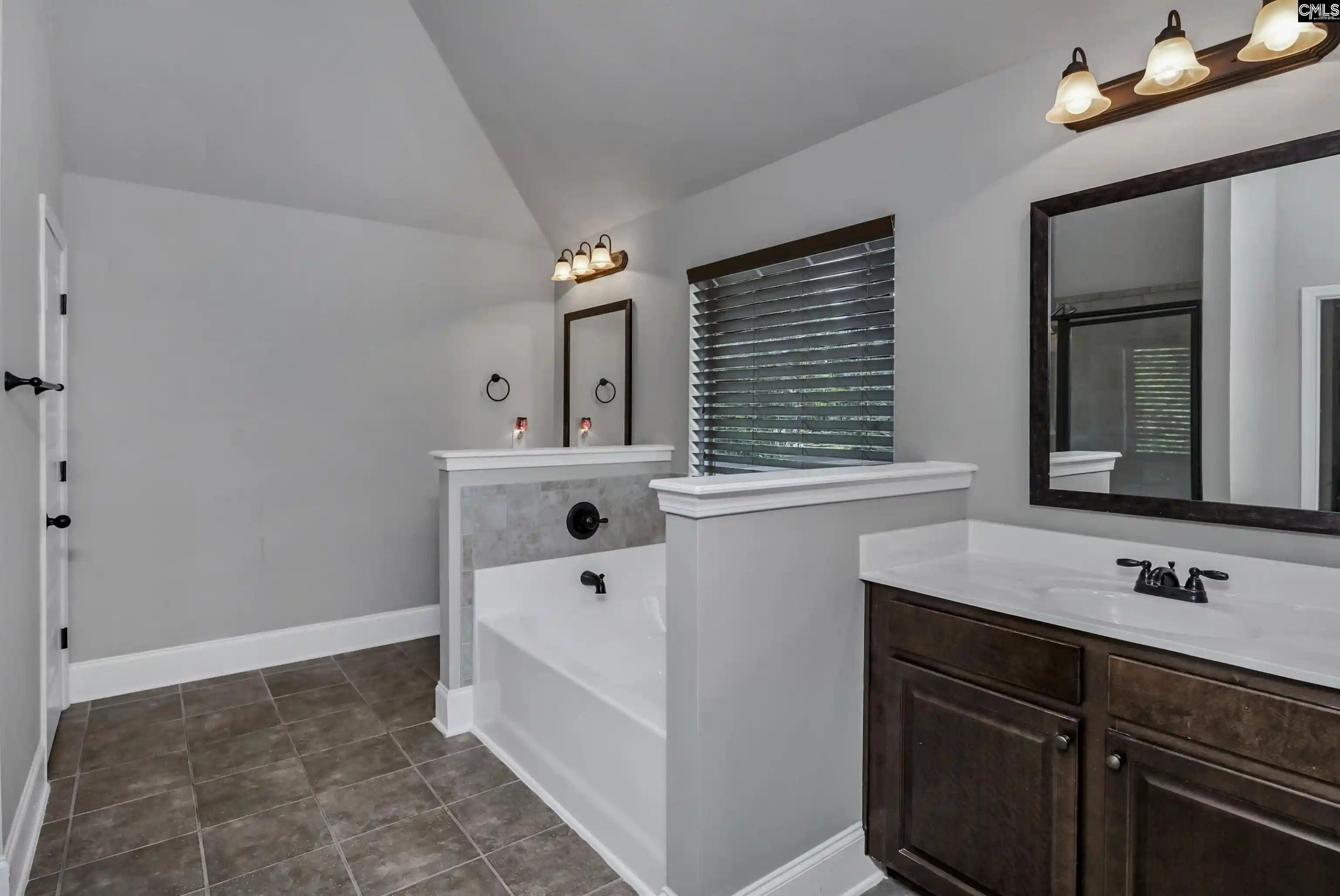Photo 4 of Single family home for sale at 310 Black Walnut, Blythewood, SC 29016 | MLS# 639091 | Listing updated on 2026-10-07