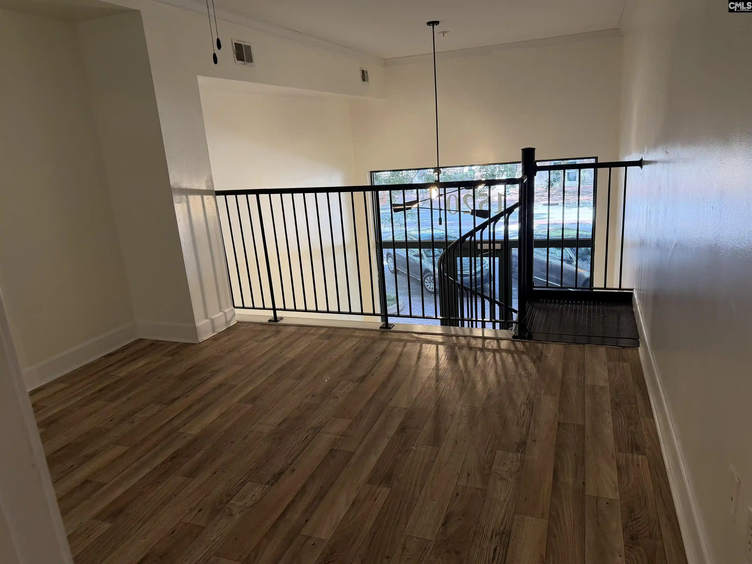 4th image of 1520 Main, Columbia, SC 29201