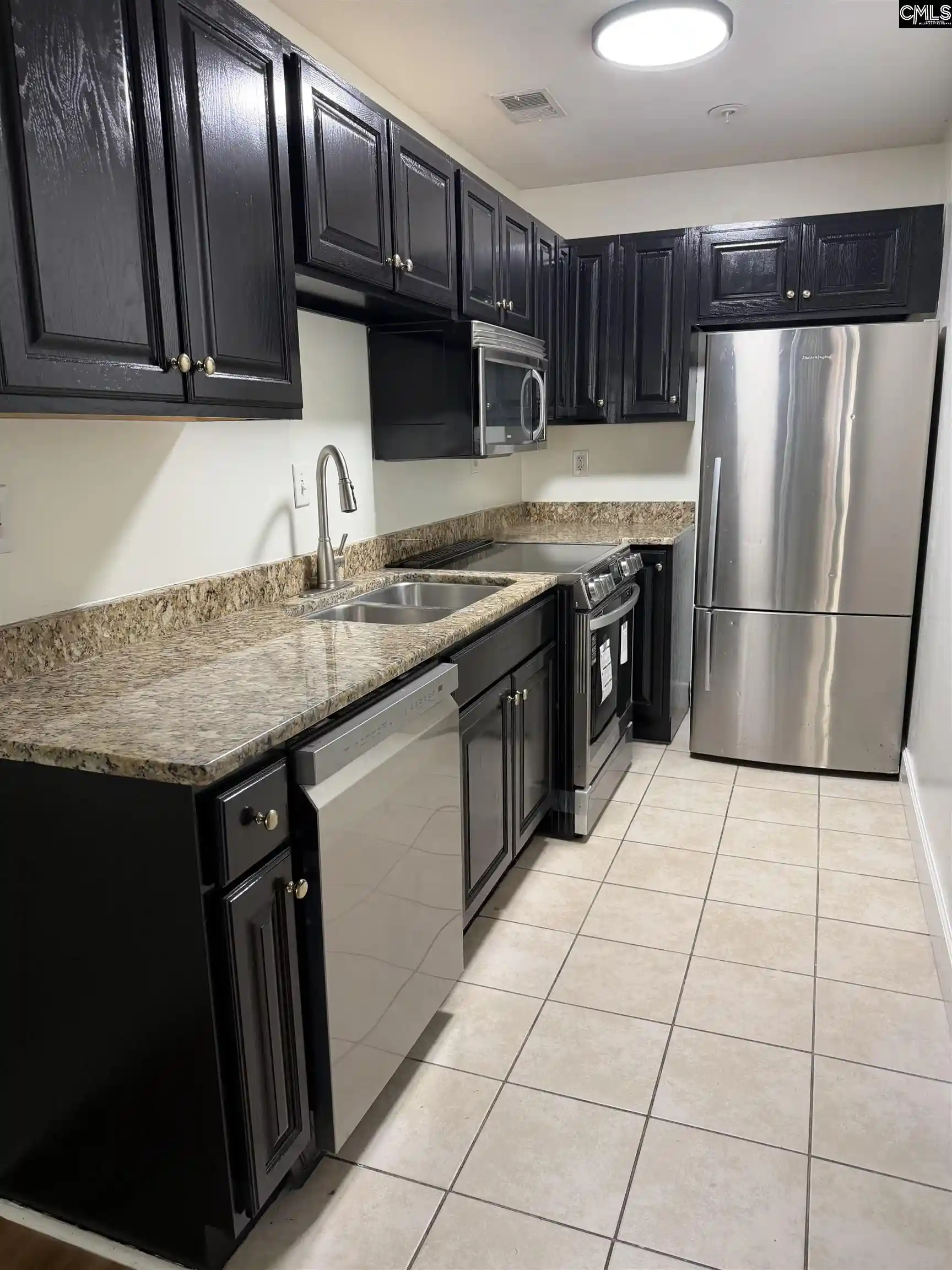 2nd image of 1520 Main, Columbia, SC 29201