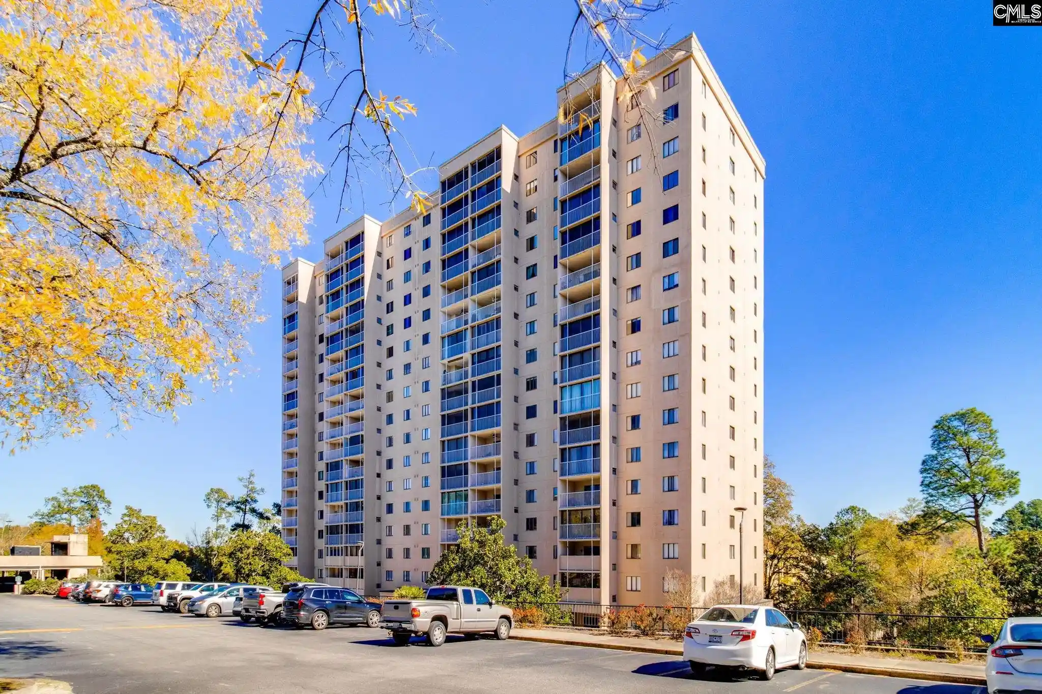 Listing Photo 1 - Condo for sale in building located at 1825 Saint Julian, Columbia, SC 29204 - Unit #8K