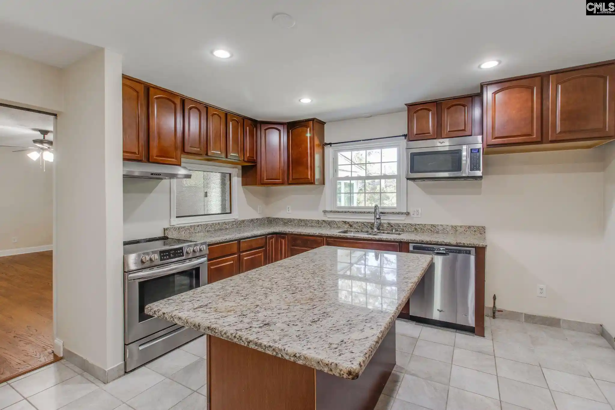 Photo 4 of Single family home for sale at 2533 Chatsworth, Columbia, SC 29223 | MLS# 639192 | Listing updated on 2026-08-12
