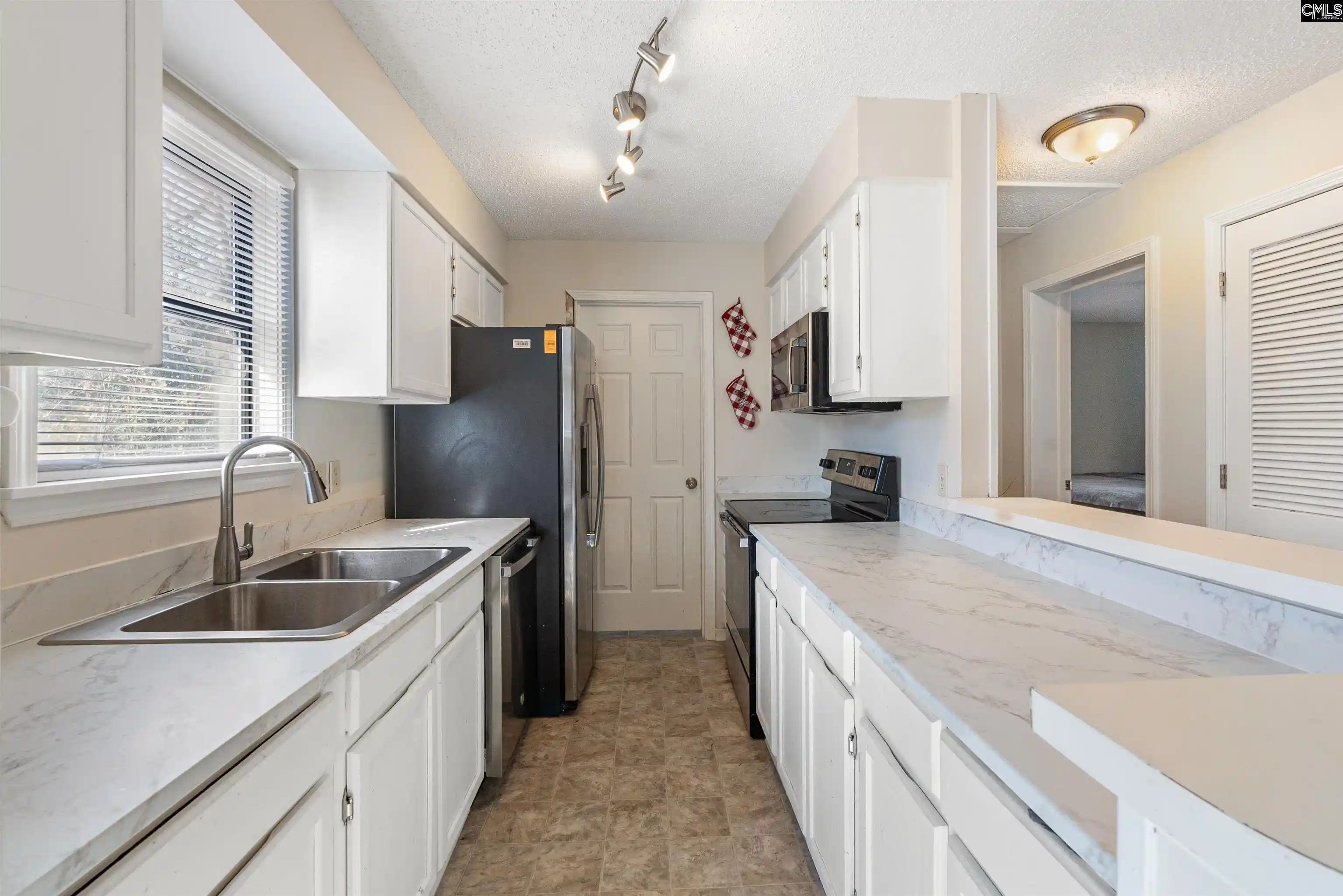 Photo 3 of Condo for sale at 37 Canterbury, Columbia, SC 29210 | MLS# 639213 | Listing updated on 2026-07-24